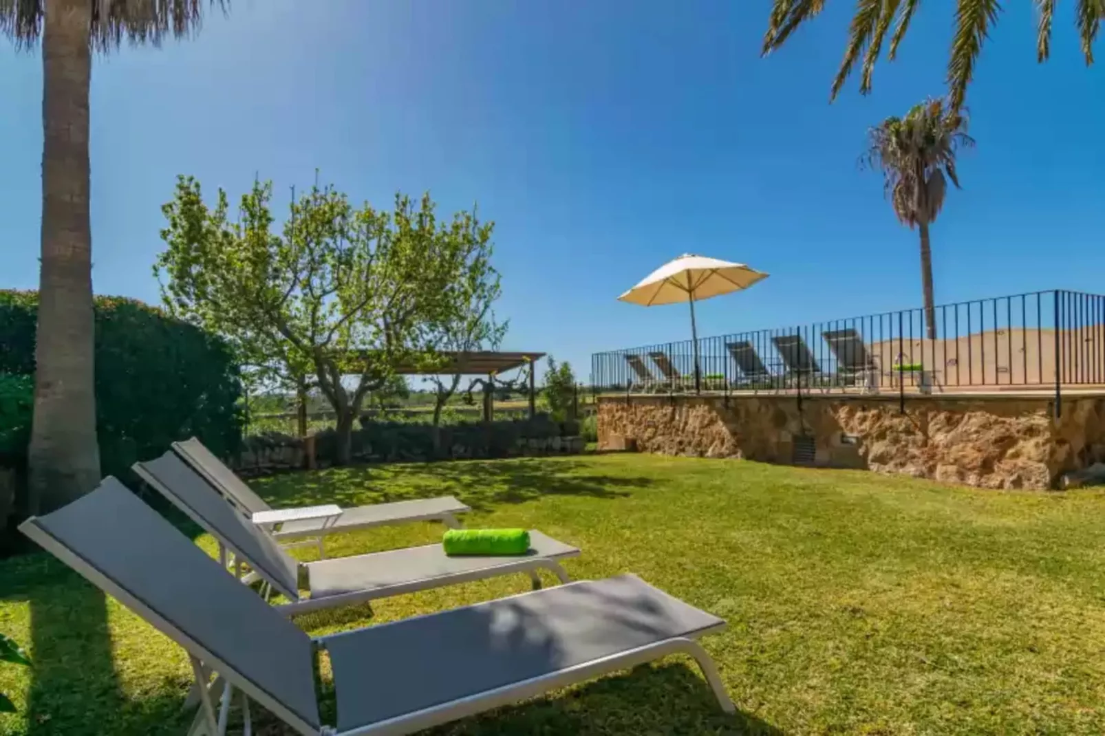 Na Burguera-Terrassenbalkon