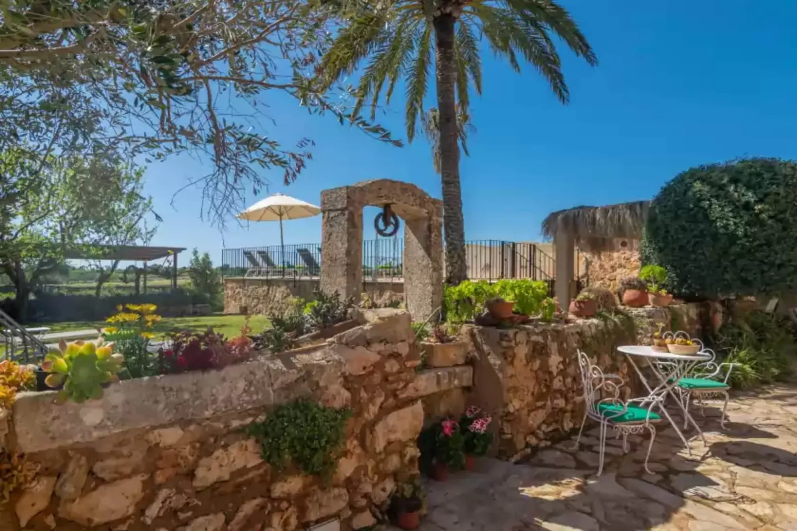 Na Burguera-Terrassenbalkon