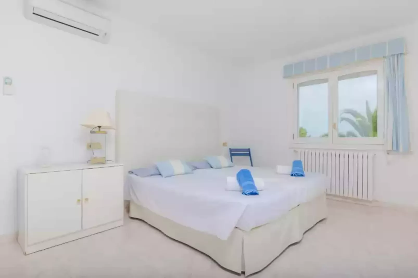 Casa Bonita (ses Salines)-Bedroom