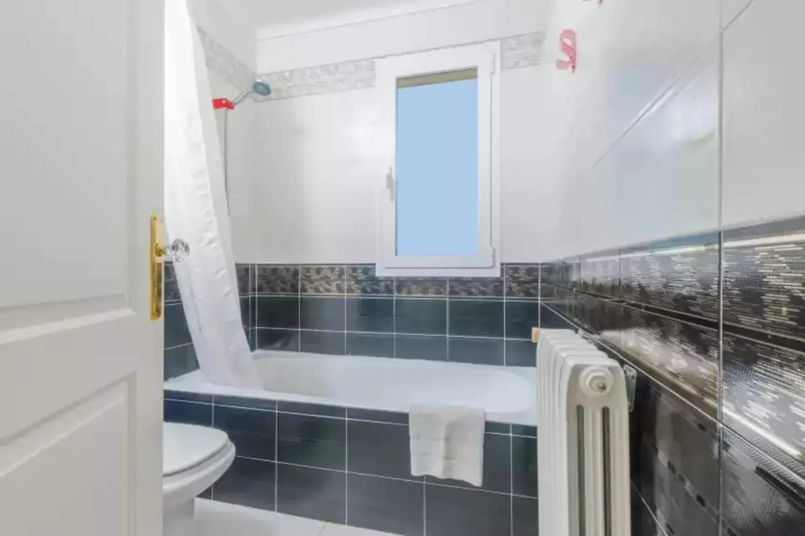 Casa Bonita (ses Salines)-Bathroom