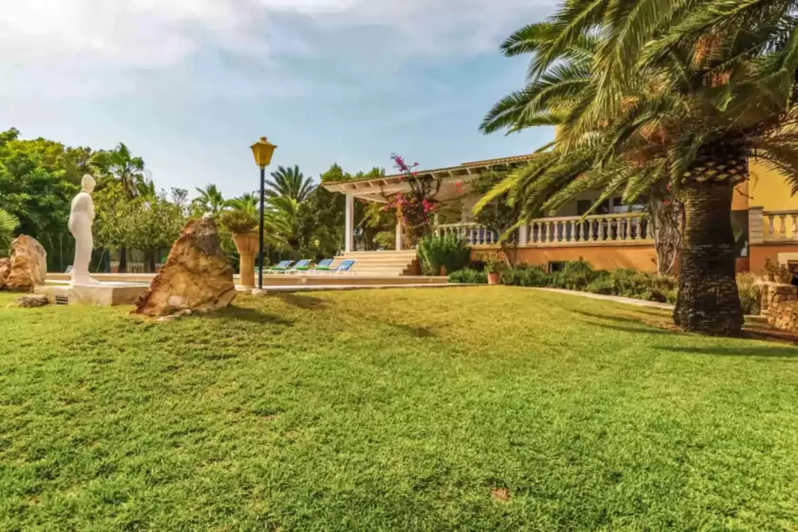 Casa Bonita (ses Salines)-Gardens summer