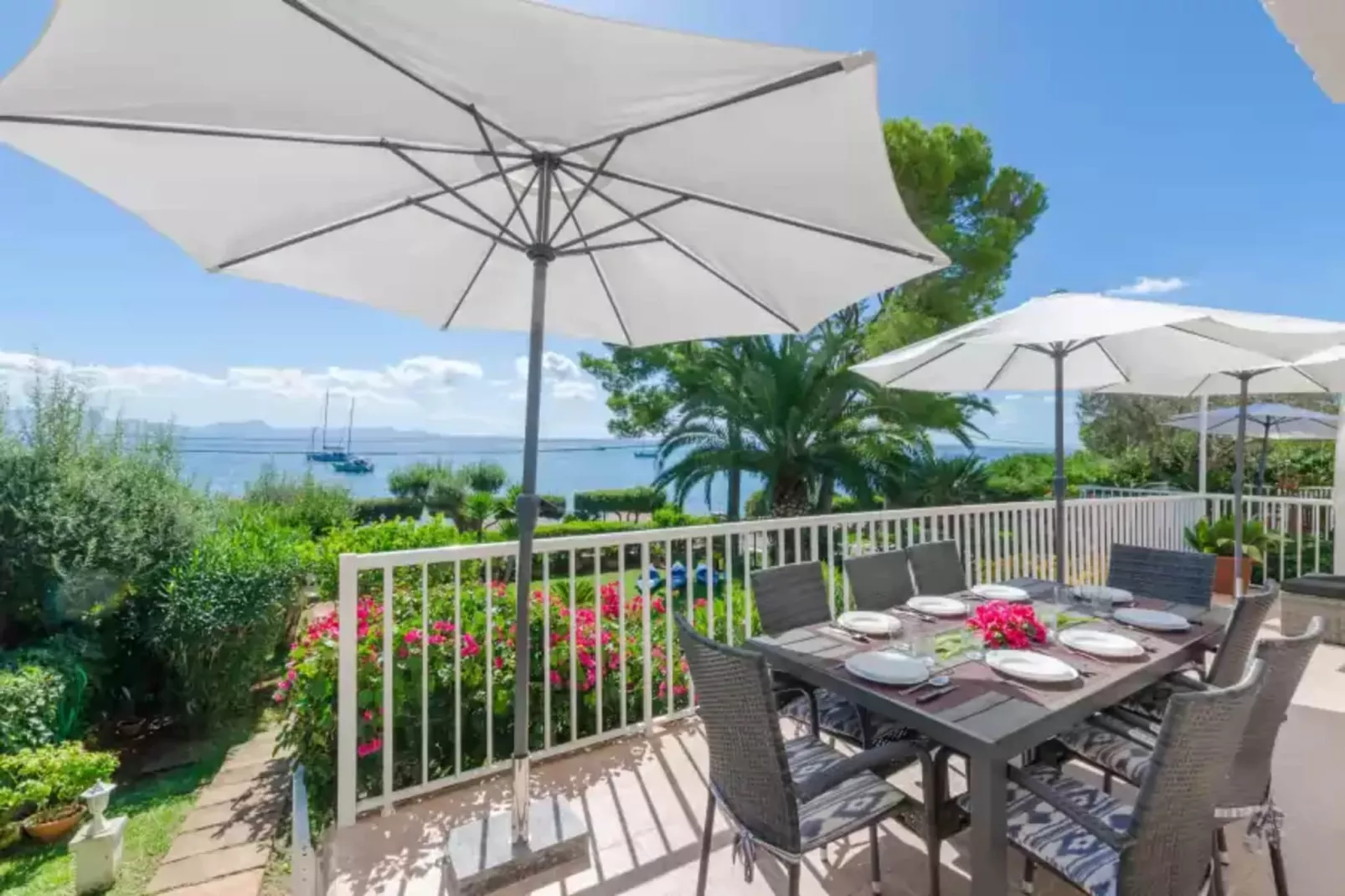 Golf-Dining room