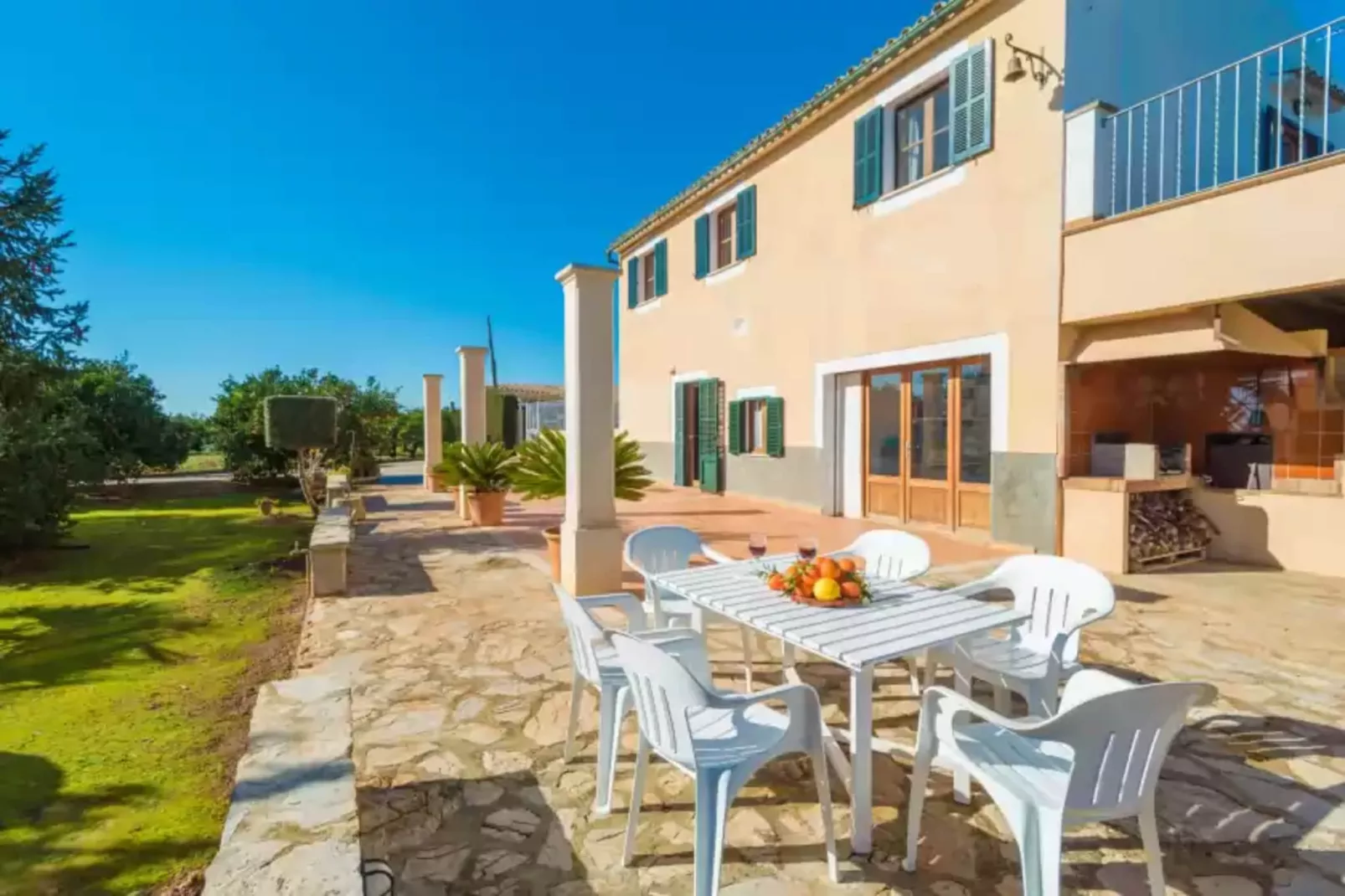 Can Rafelino-Terrace balcony