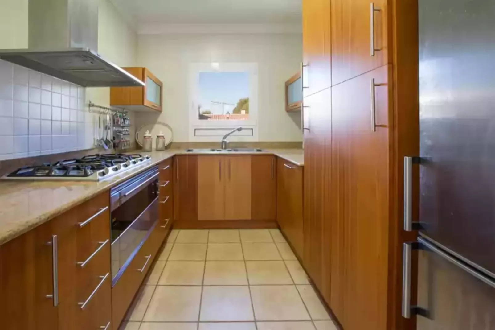 Can Miquelet-Kitchen
