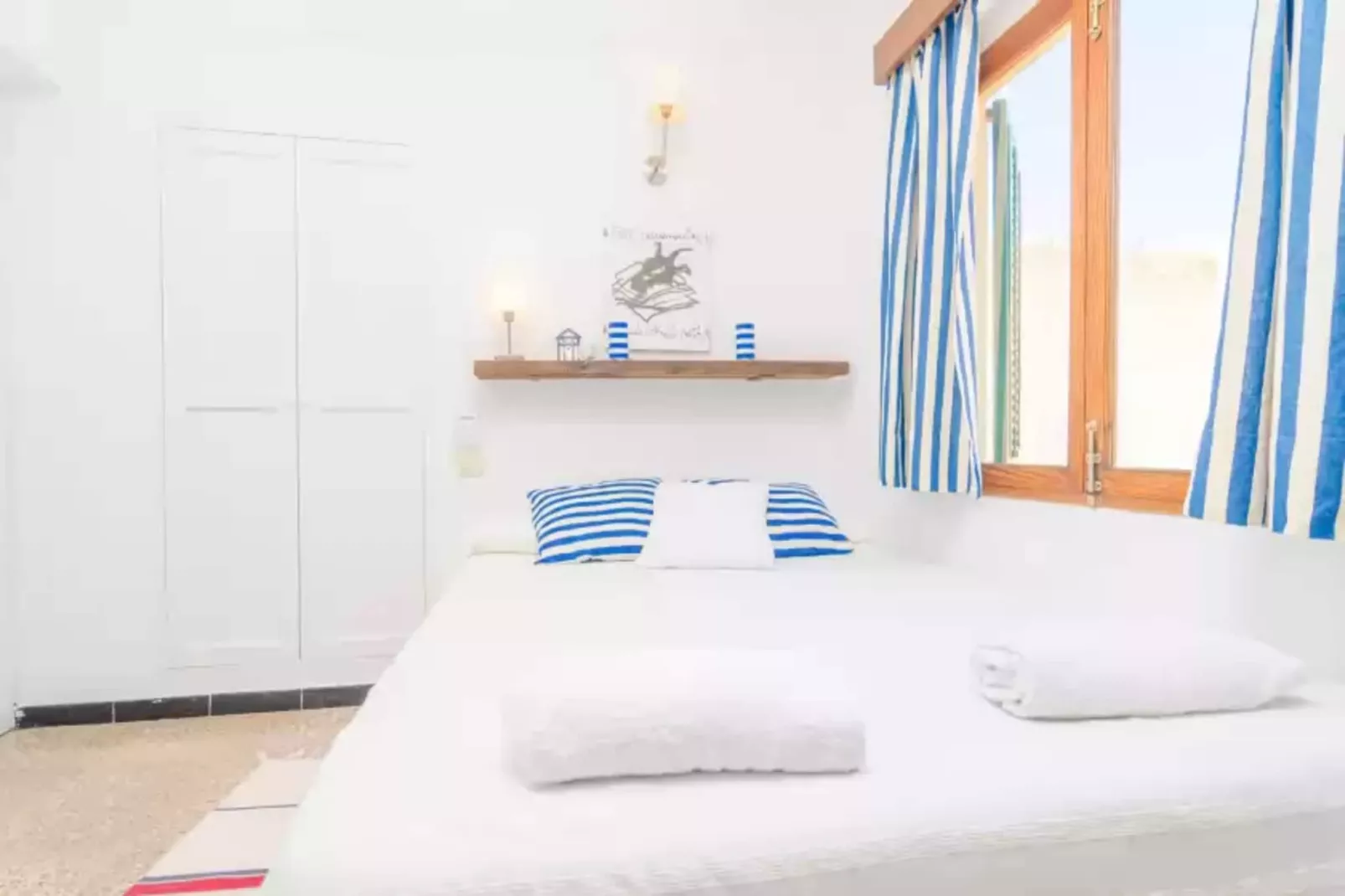 Penya-Bedroom