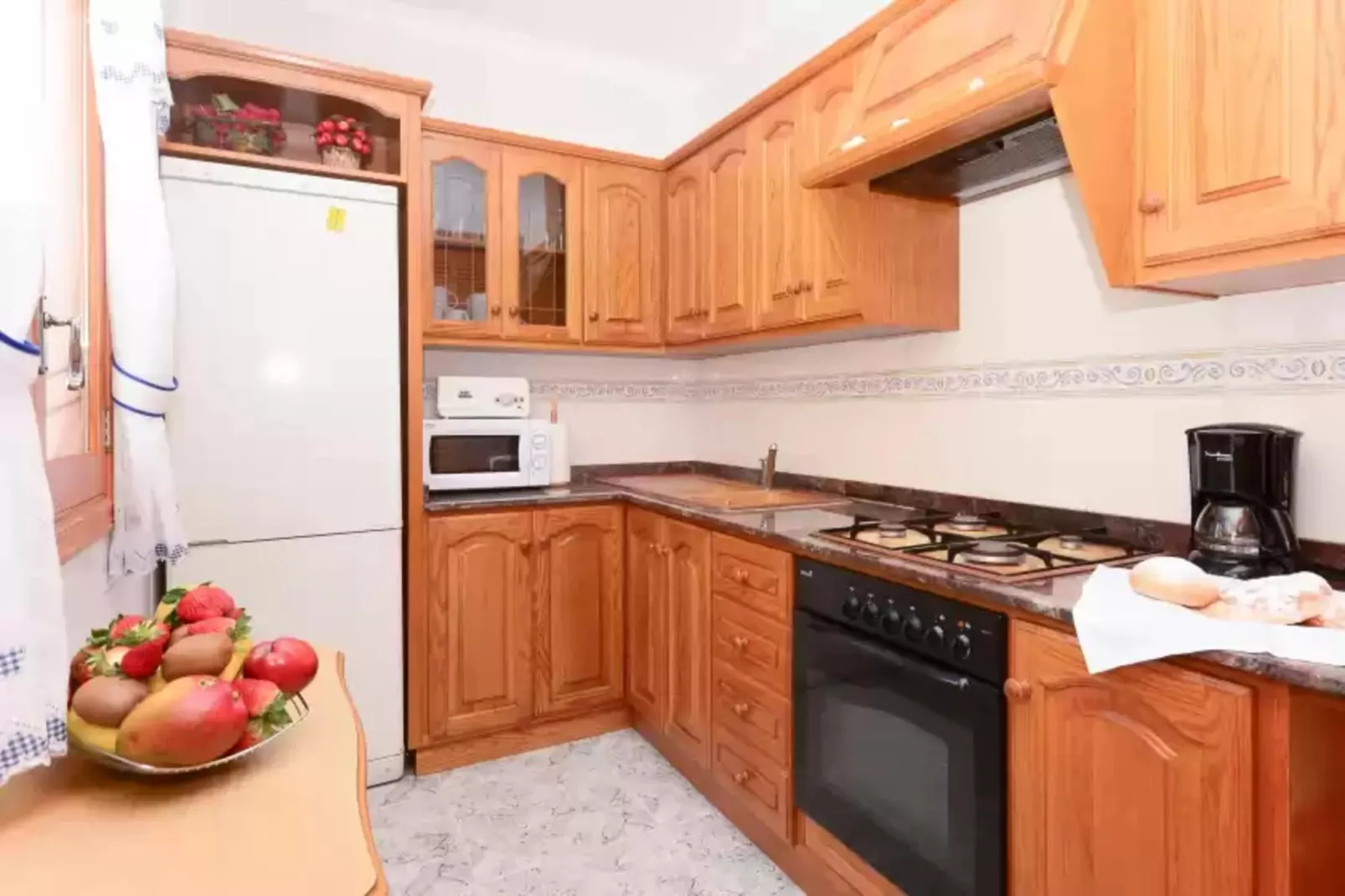 Pinya-Kitchen
