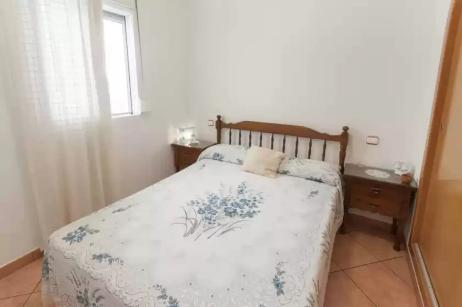 LlamÀntol-Bedroom
