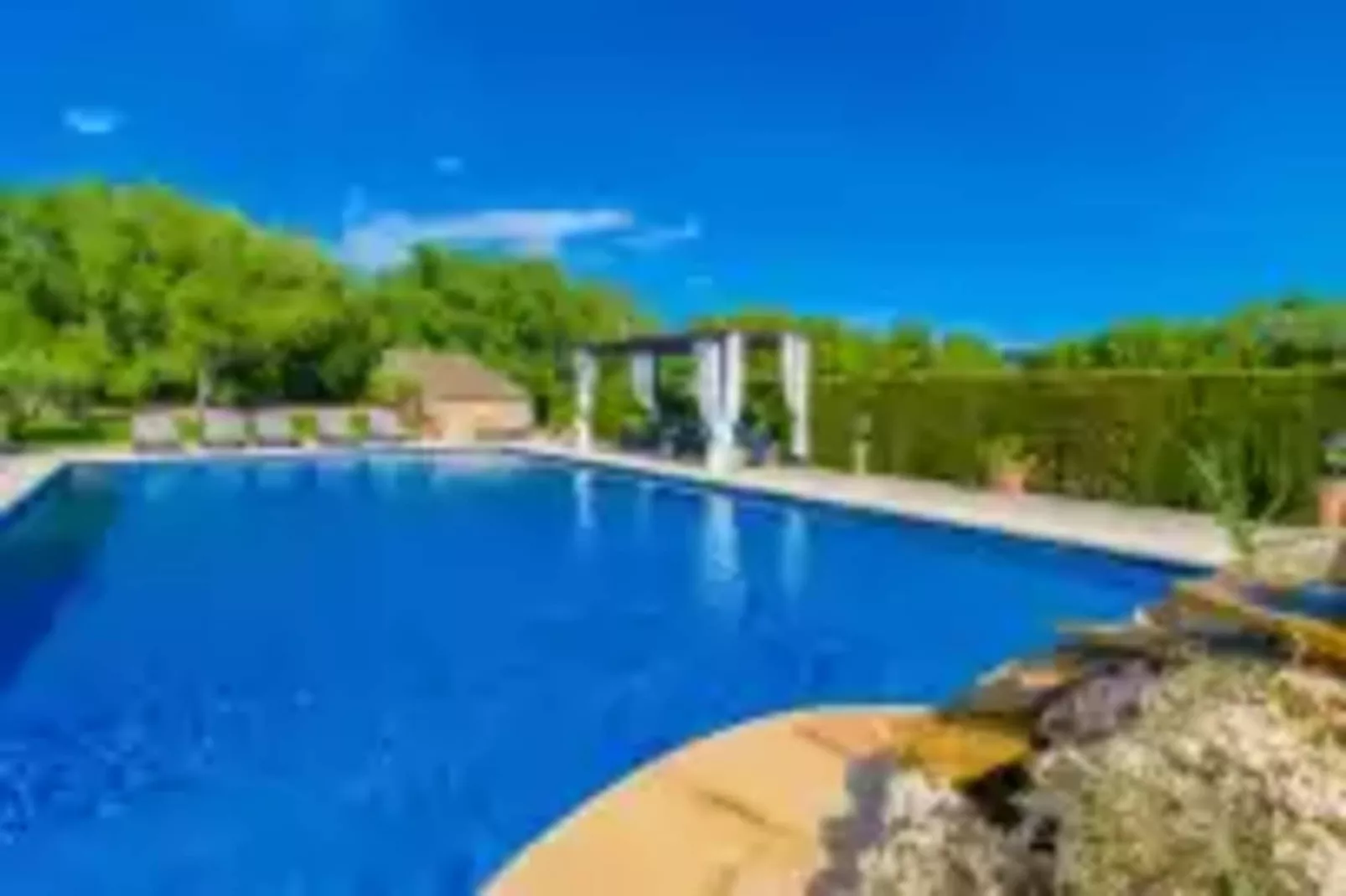 Es Camp Fred-Pool