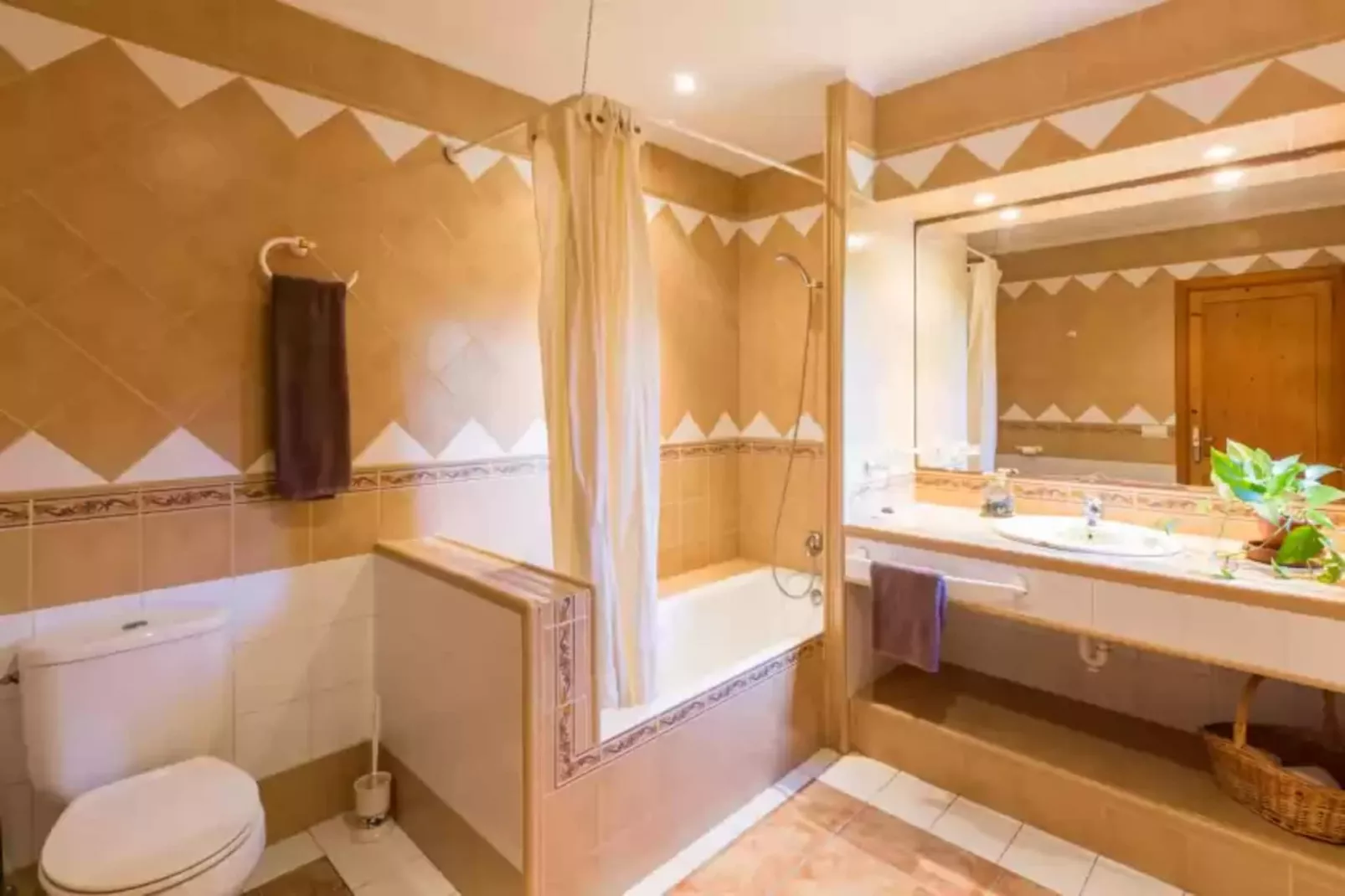 Es Camp Fred-Bathroom