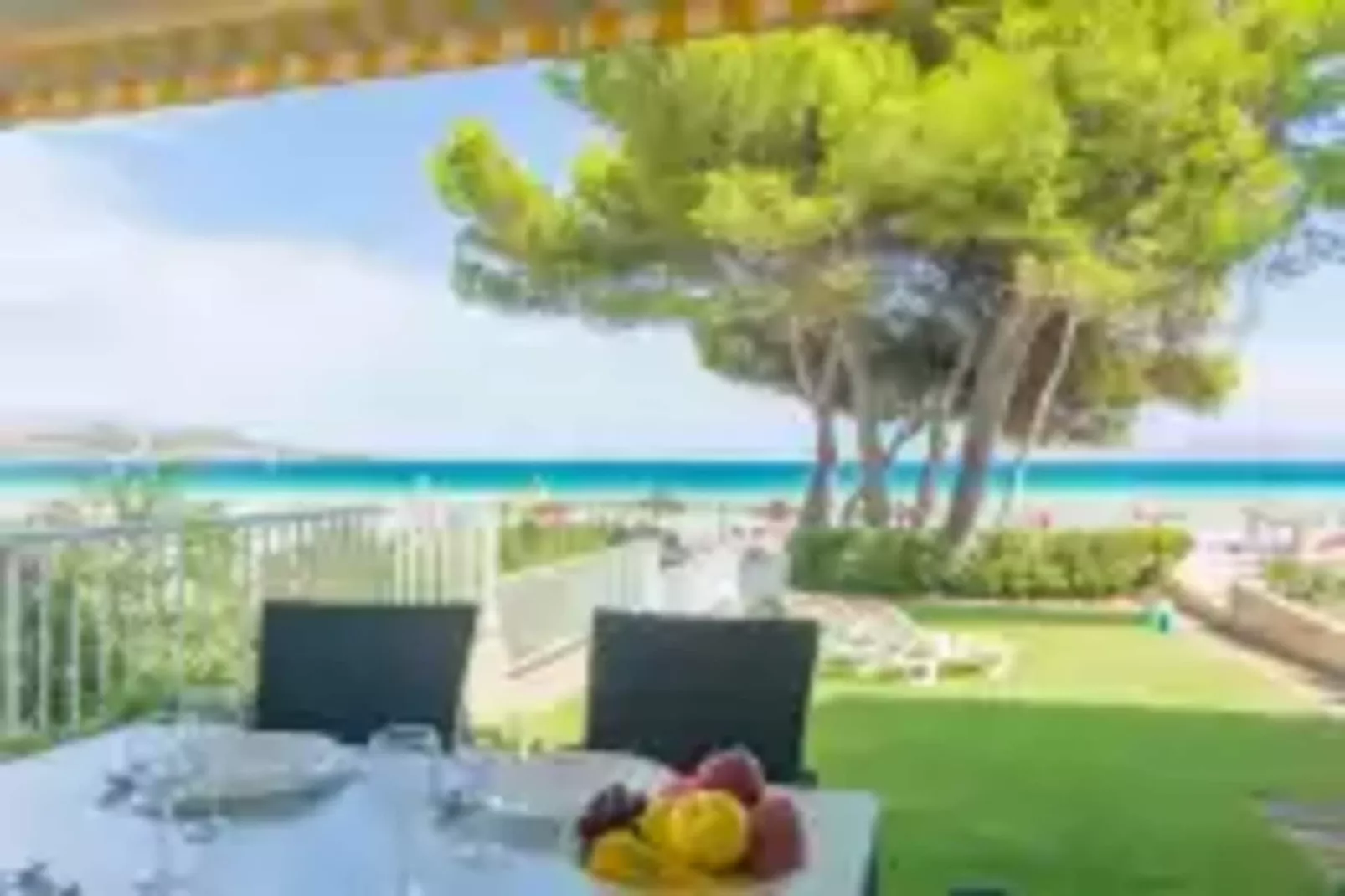 Chillvista-Terrace balcony