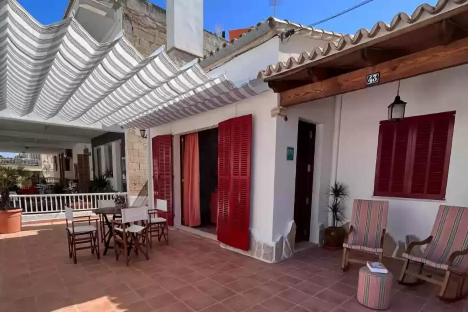 Can Pons-Terrace balcony