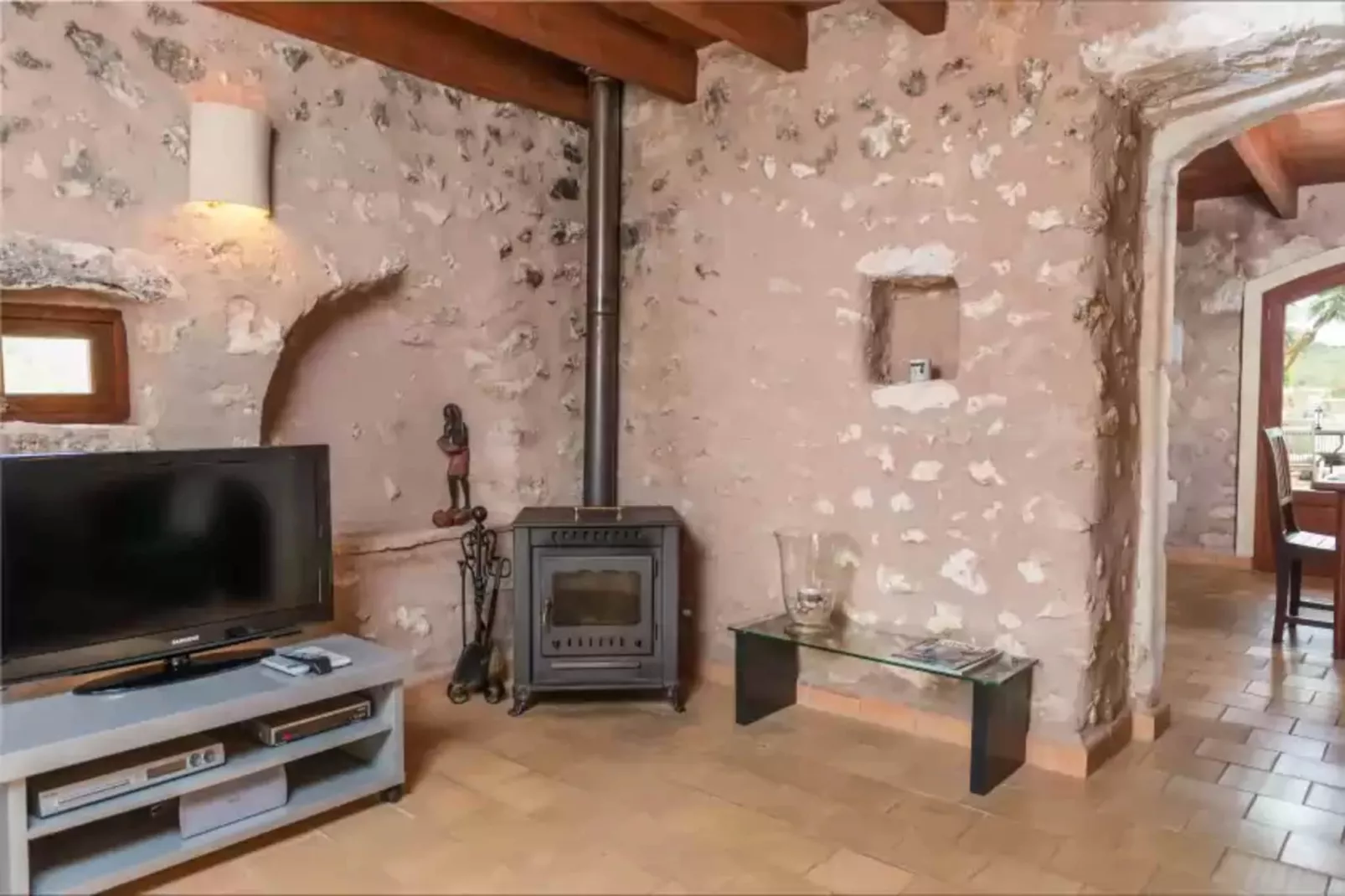 Can Pina - Eco Pina --Living room