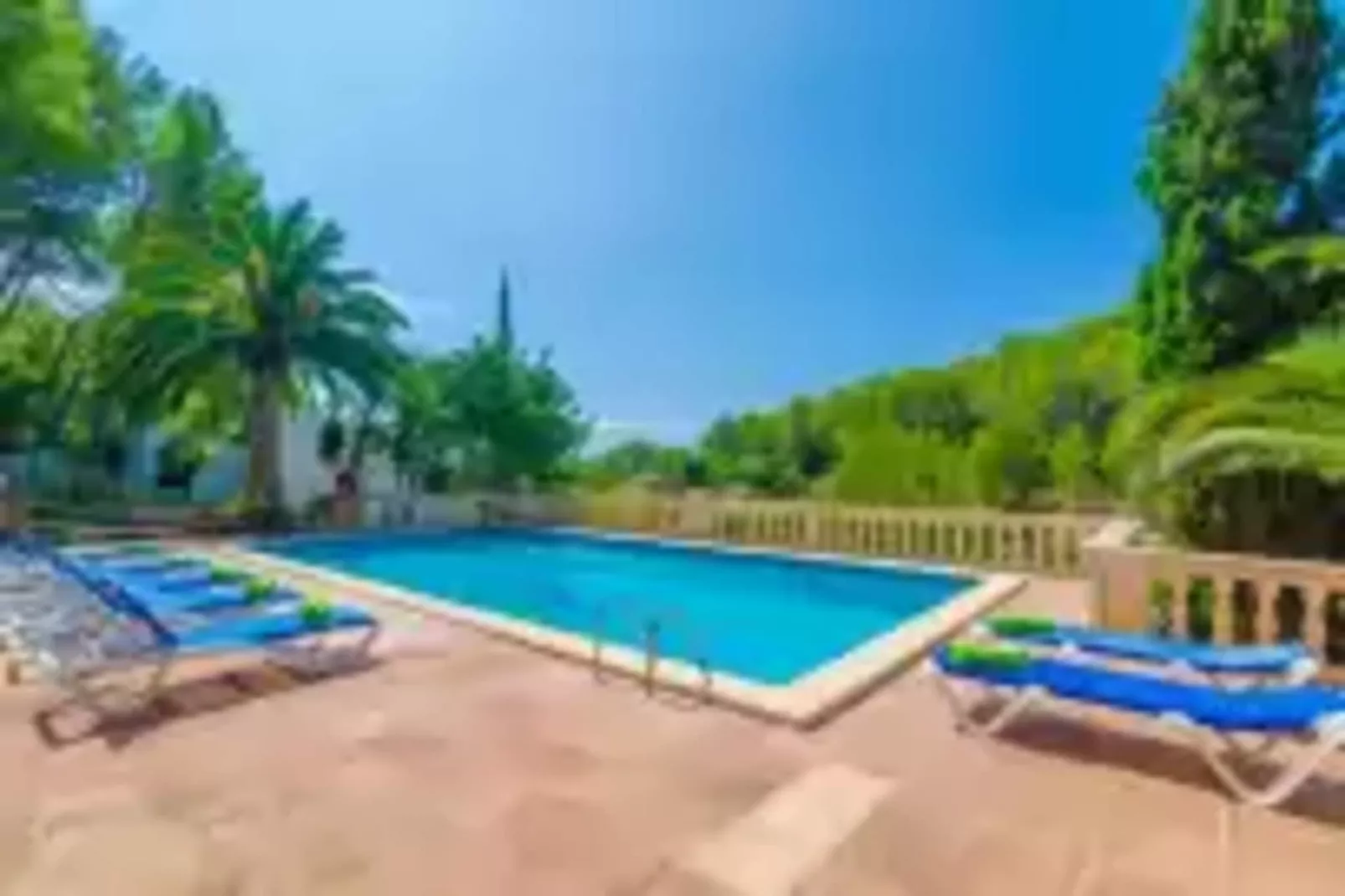 Can Bolei-Pool