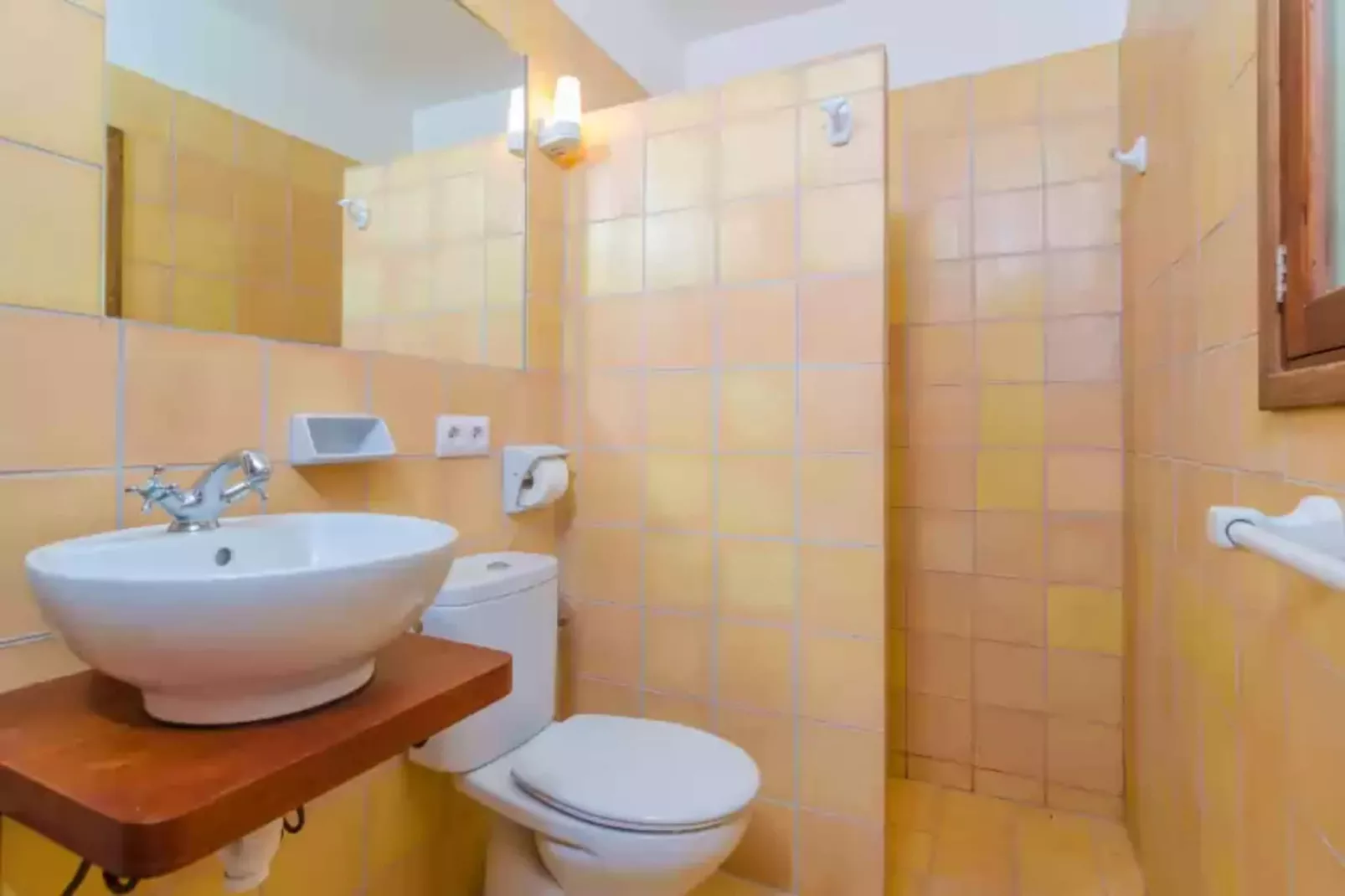Can Bolei-Bathroom