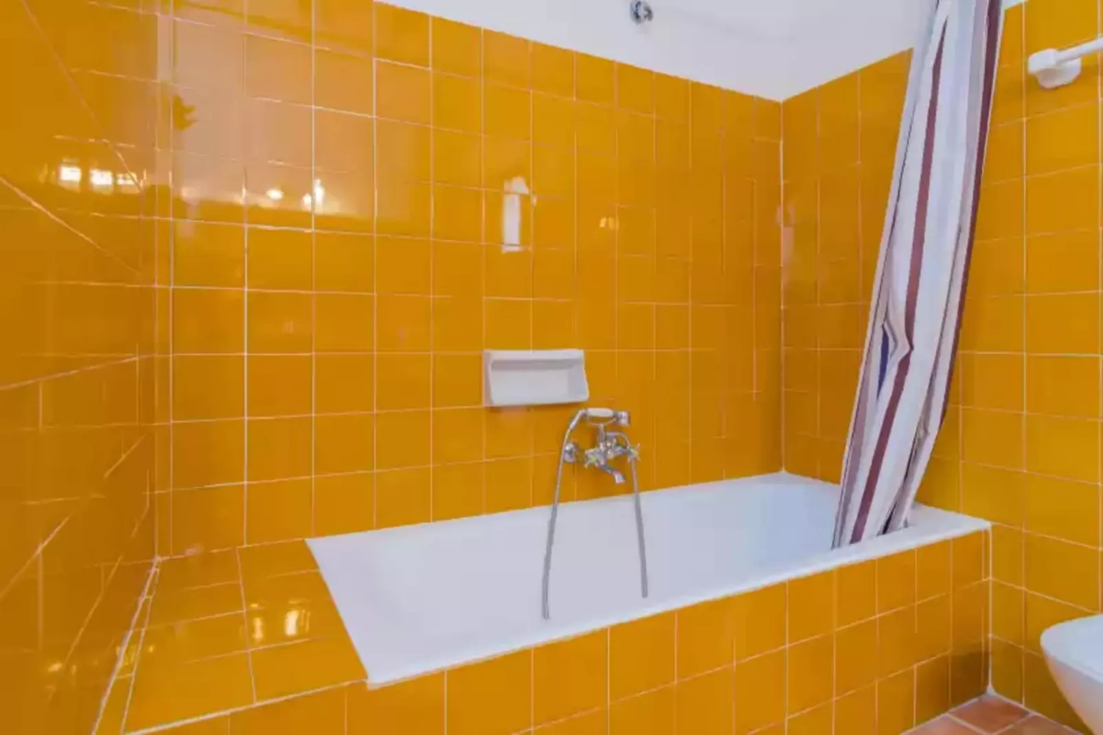 Can Bolei-Bathroom