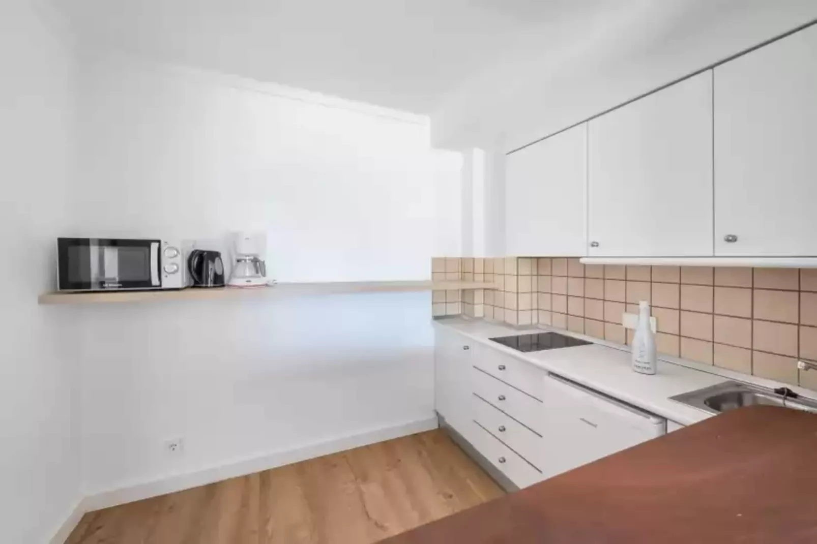 Massanet (2a)-Kitchen