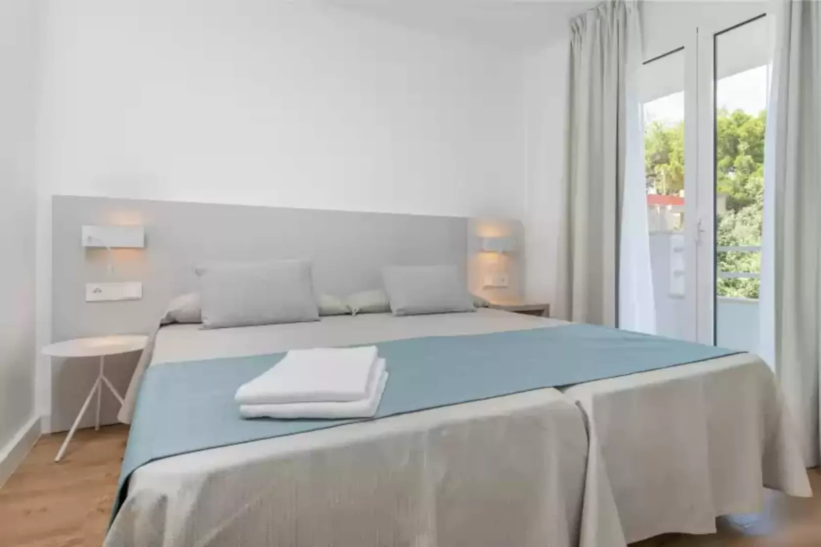 Massanet (2a)-Bedroom