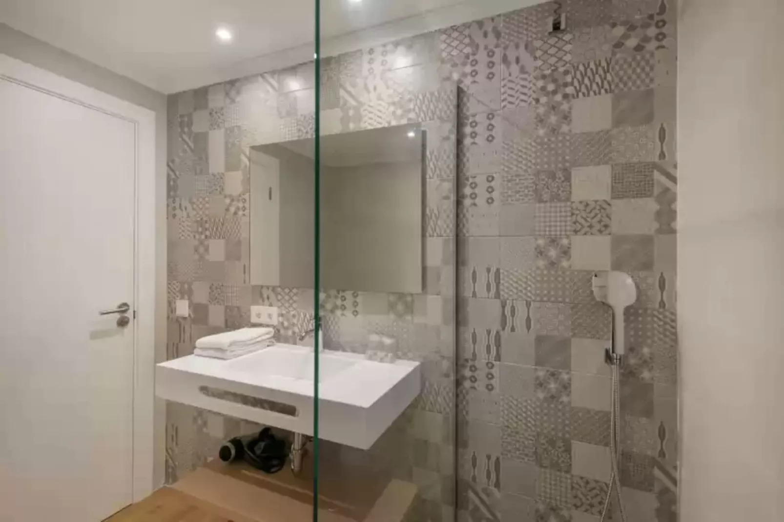 Massanet (2a)-Bathroom