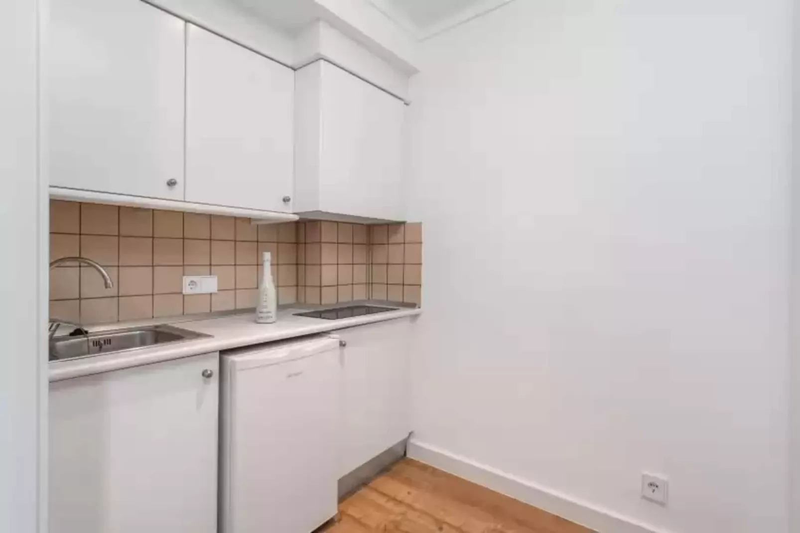 Massanet (2b)-Kitchen