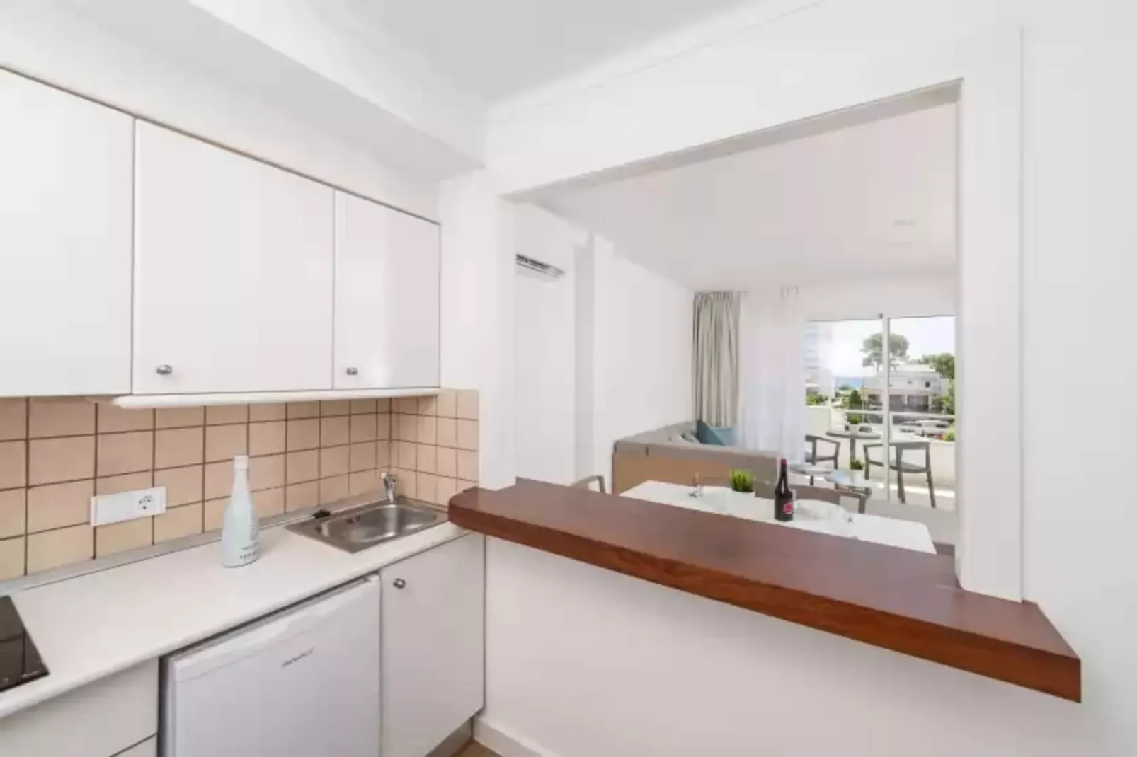 Massanet (2c)-Kitchen