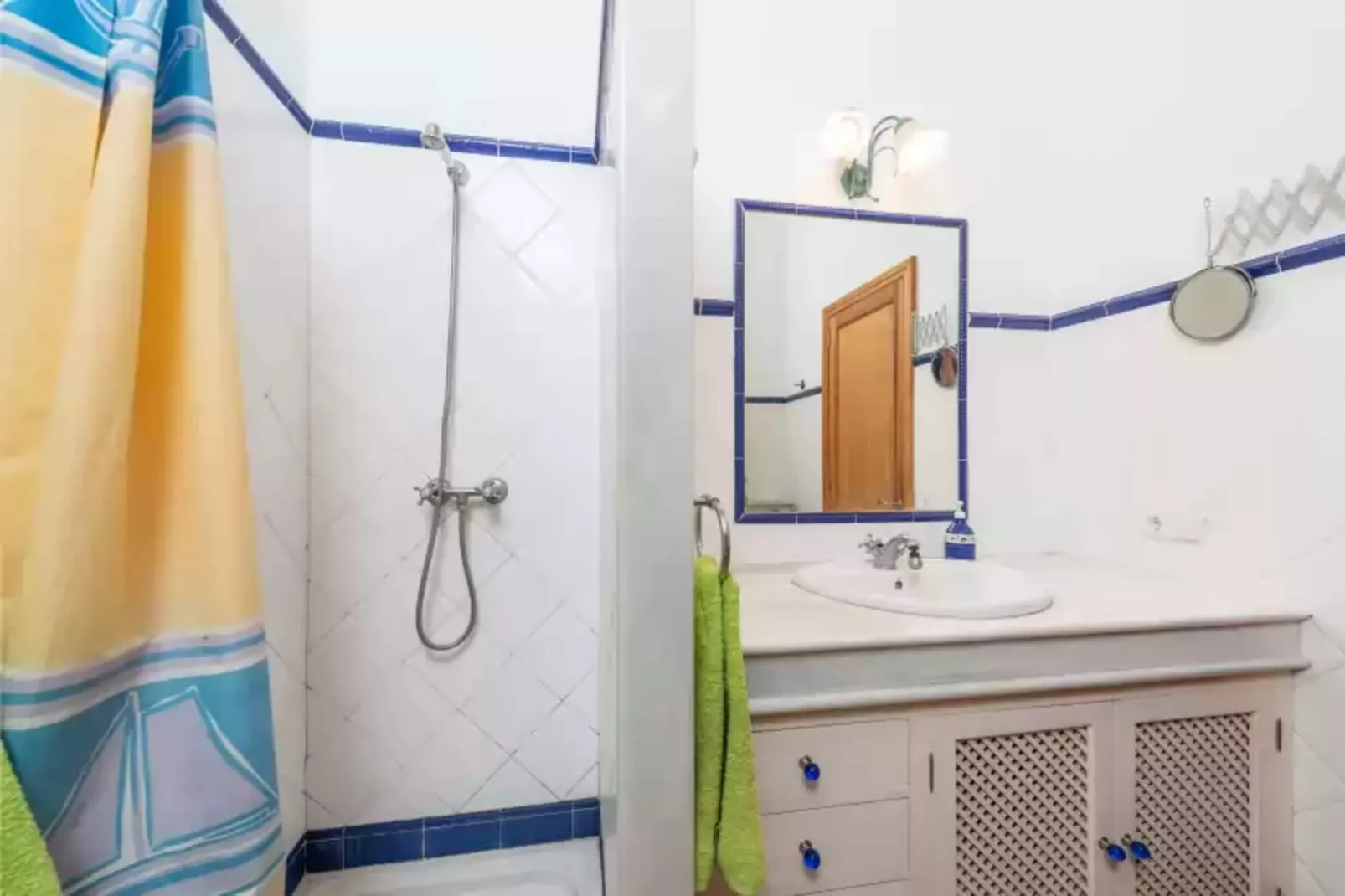 Can Carrio-Bathroom