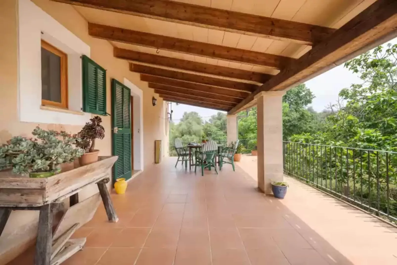 Can Carrio-Terrace balcony