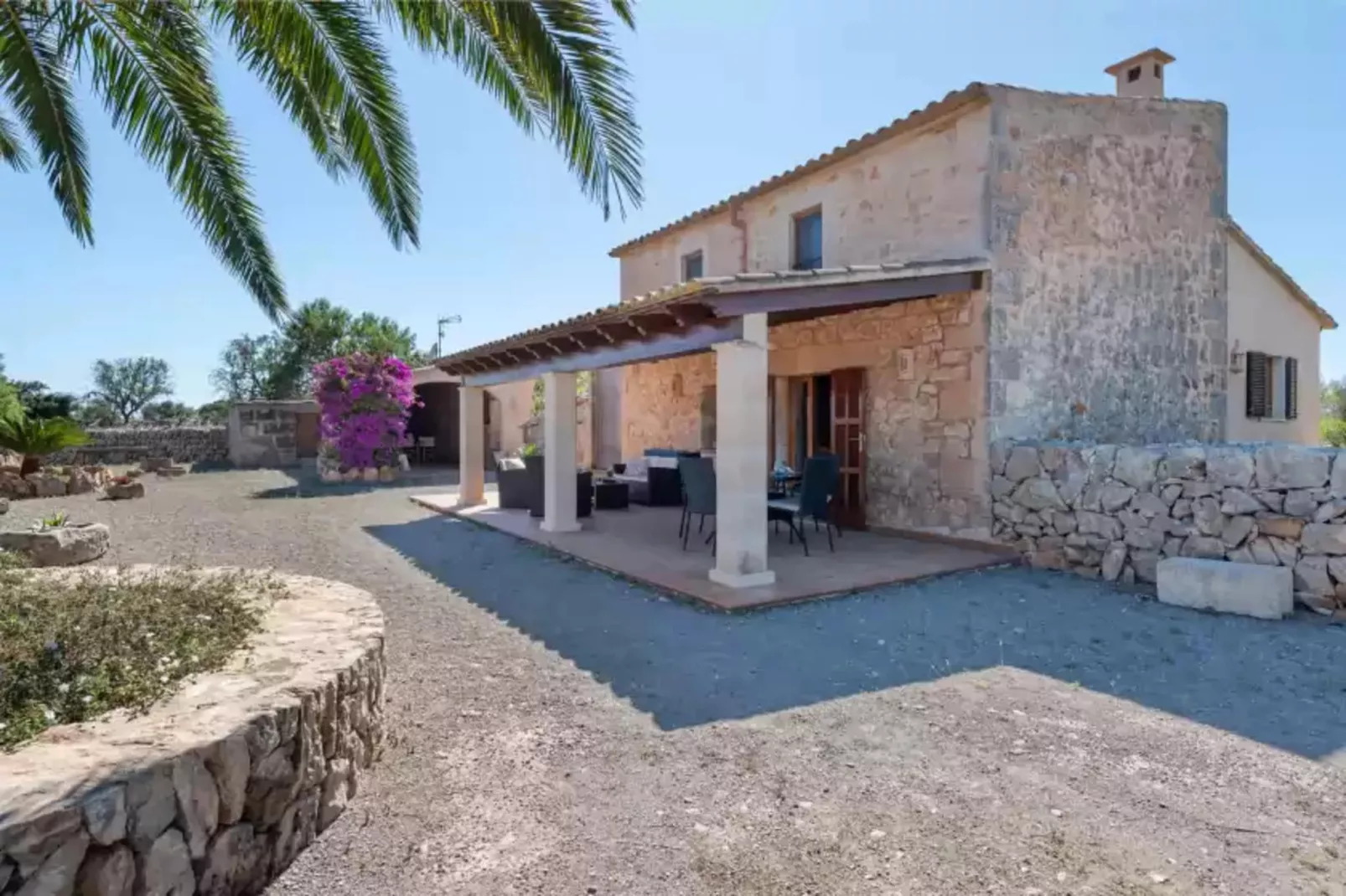 Can Miquel-Exterior summer