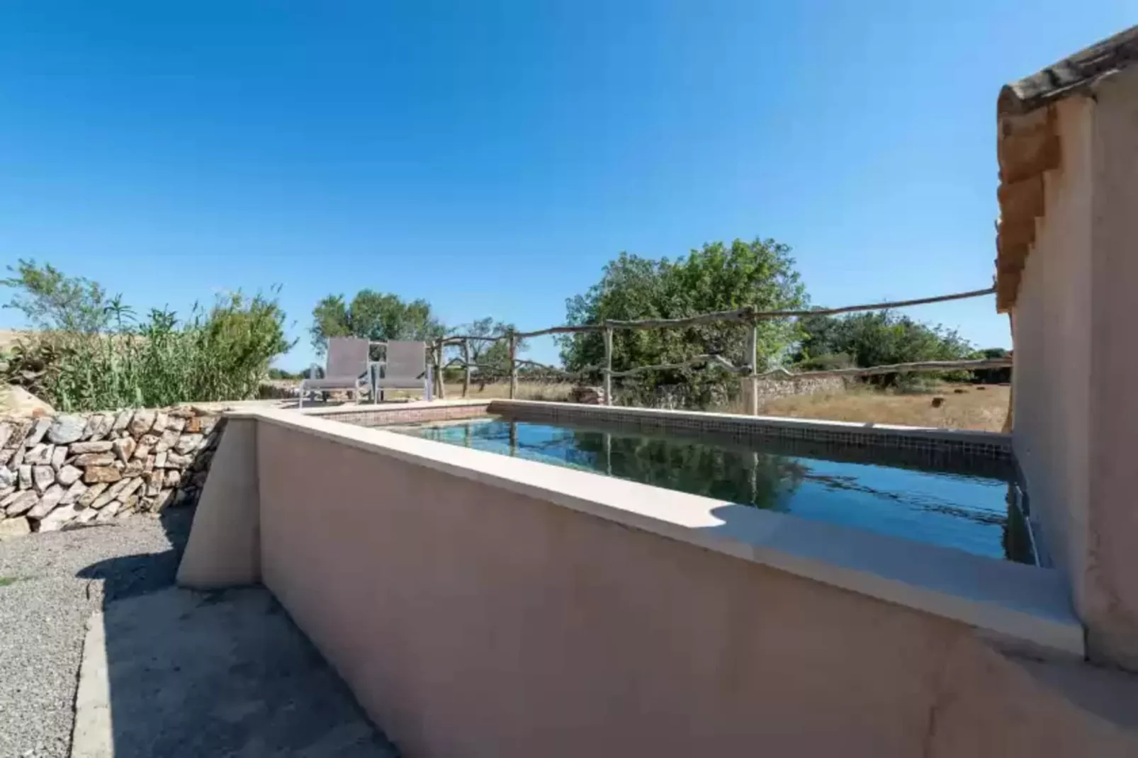 Can Miquel-Pool