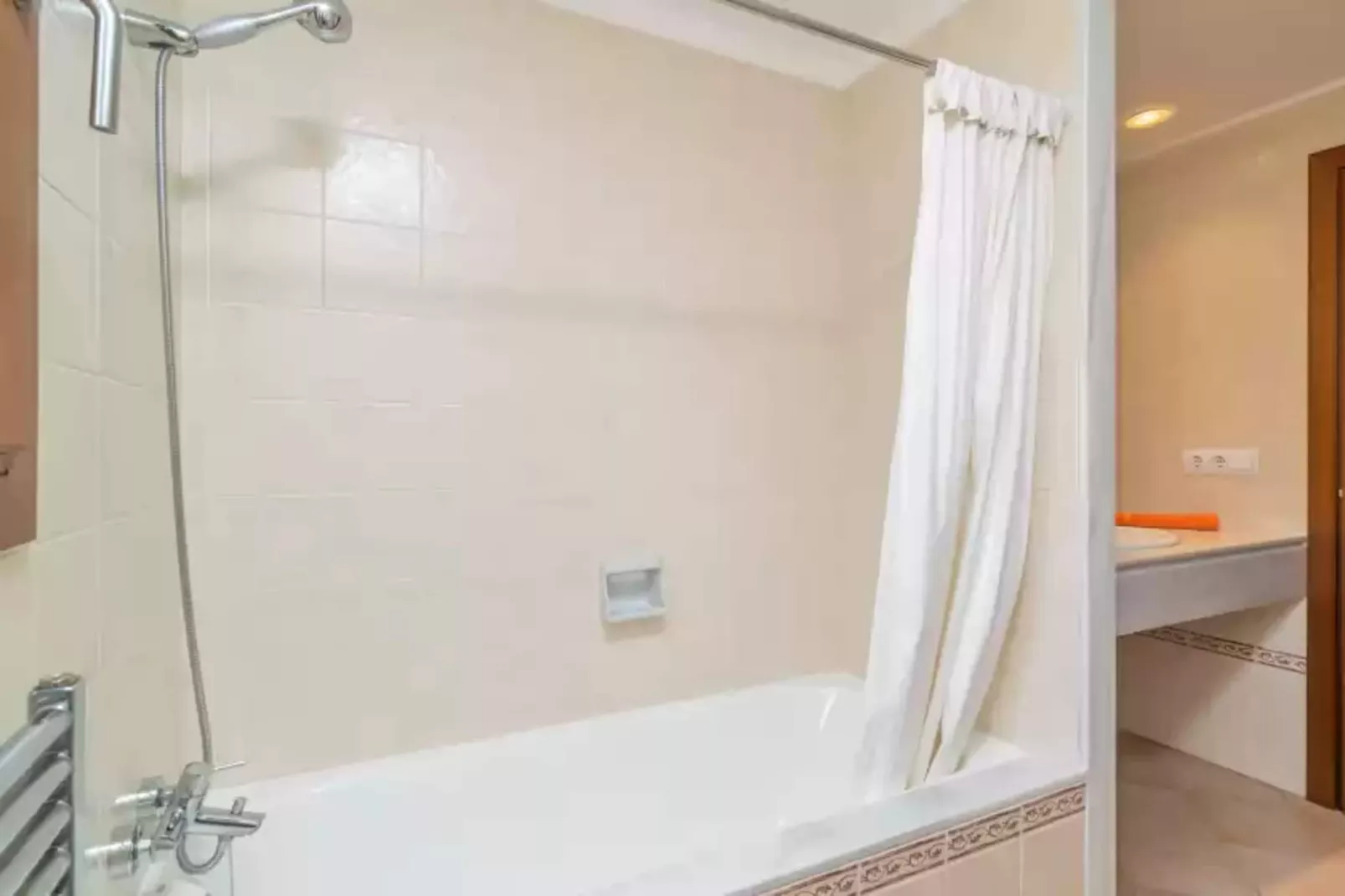Fetget-can Bosco-Bathroom
