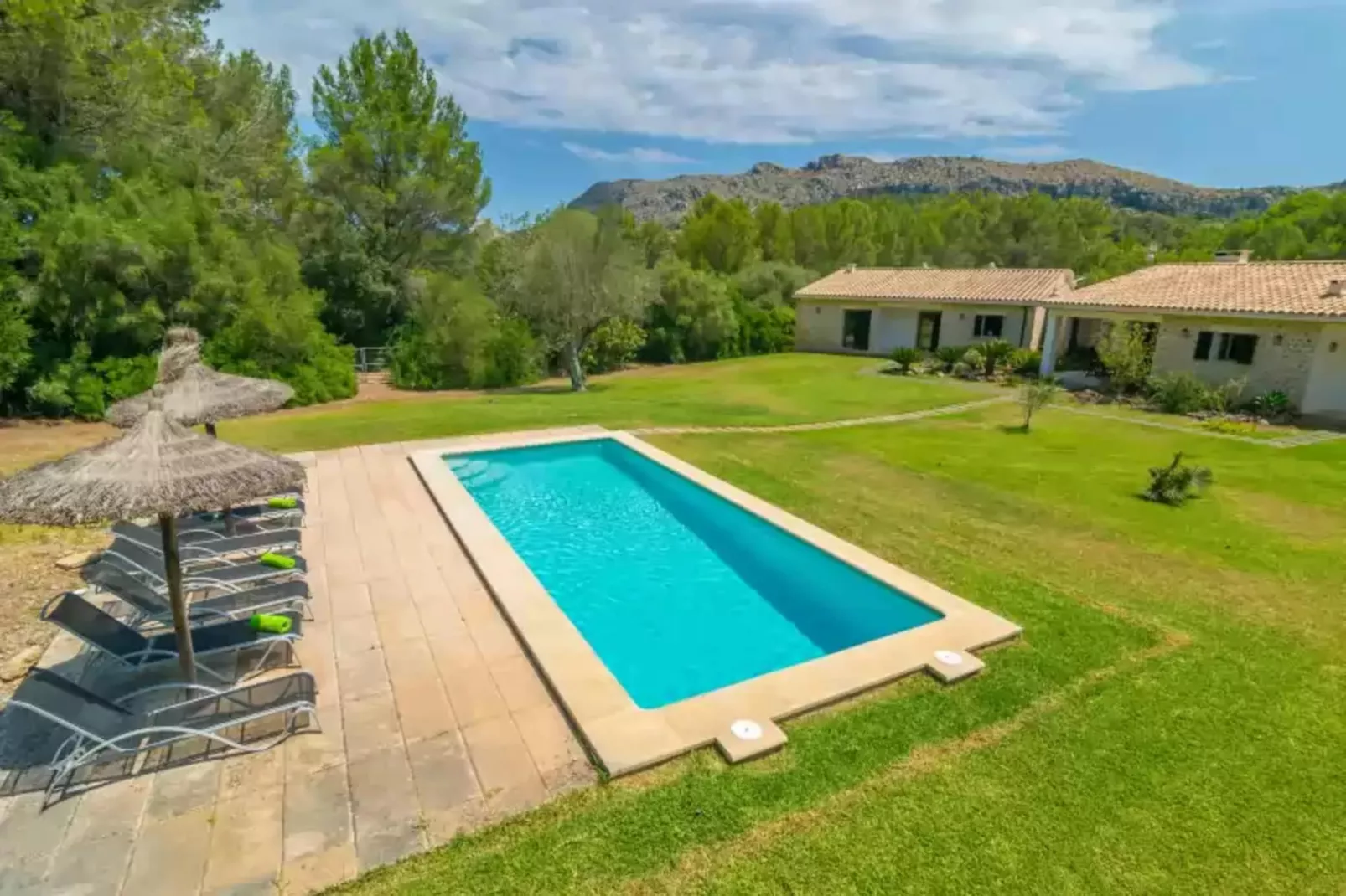 L'esplai-Pool
