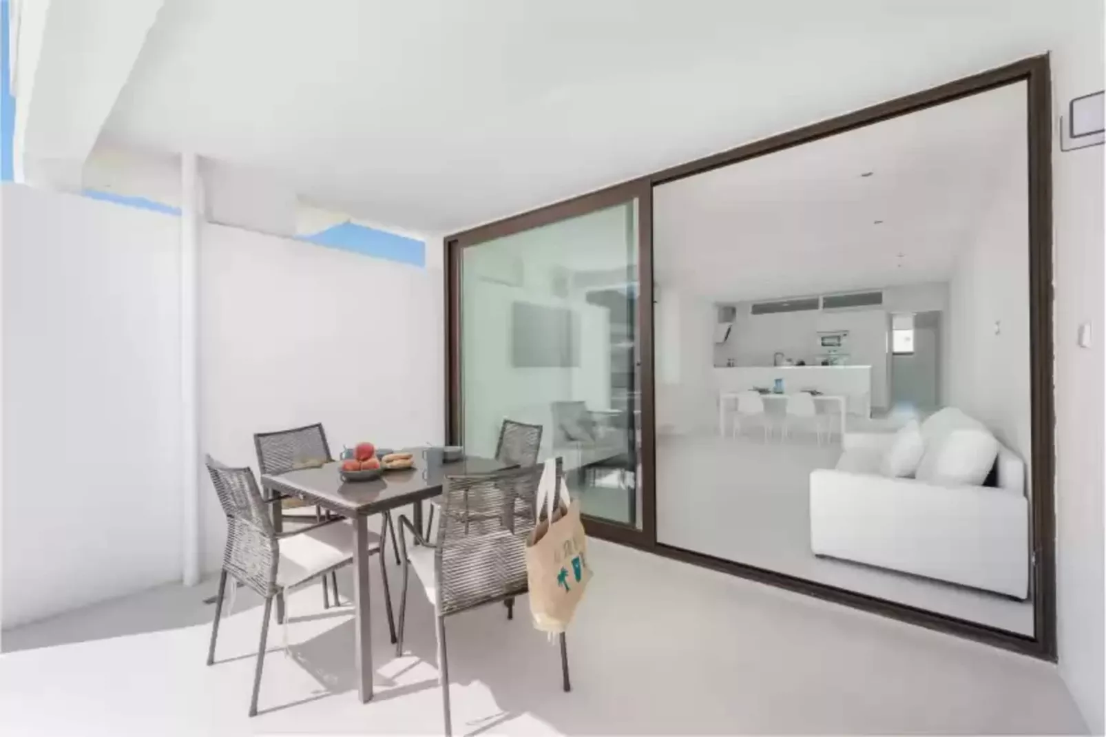 Sa Nacra-Living room