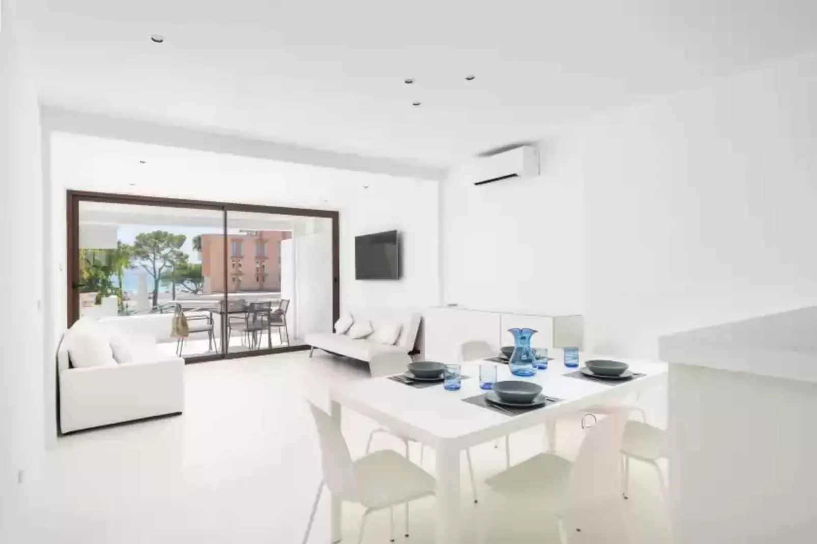 Sa Nacra-Living room