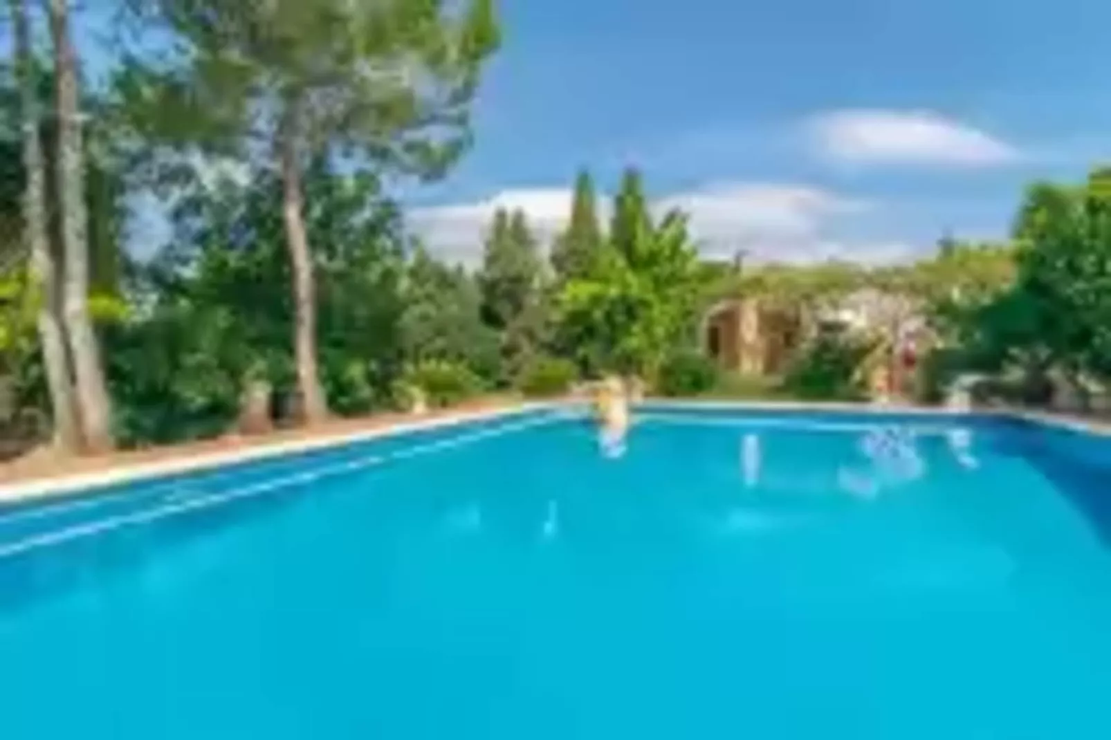 Ses Planetes-Pool