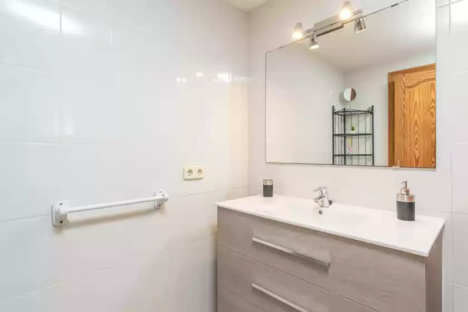 Ses Planetes-Bathroom