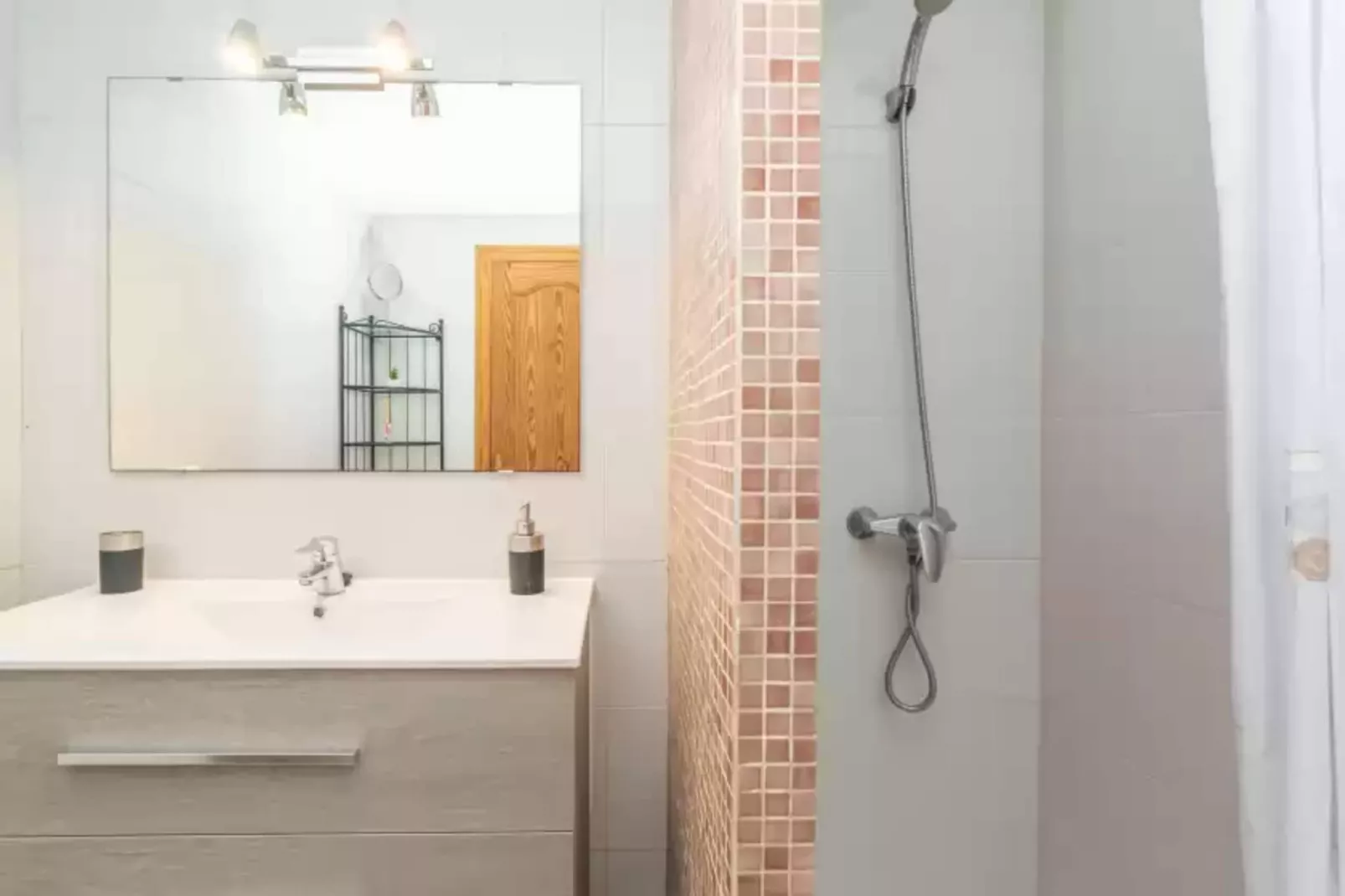 Ses Planetes-Bathroom
