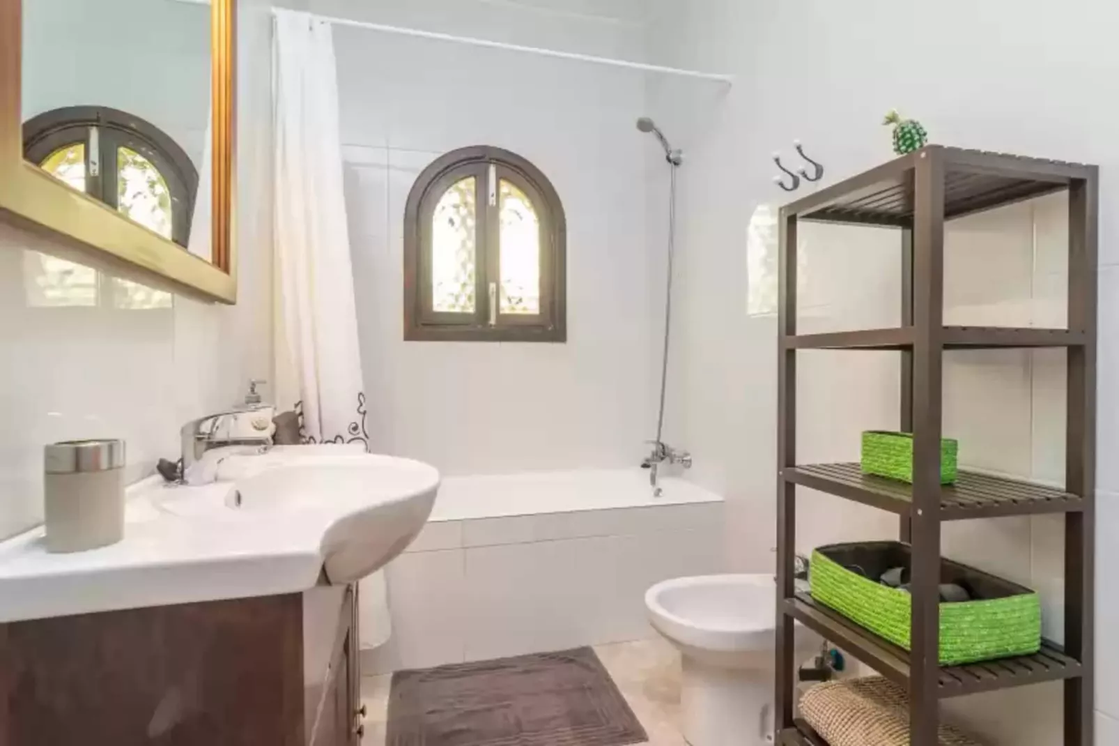 Ses Planetes-Bathroom