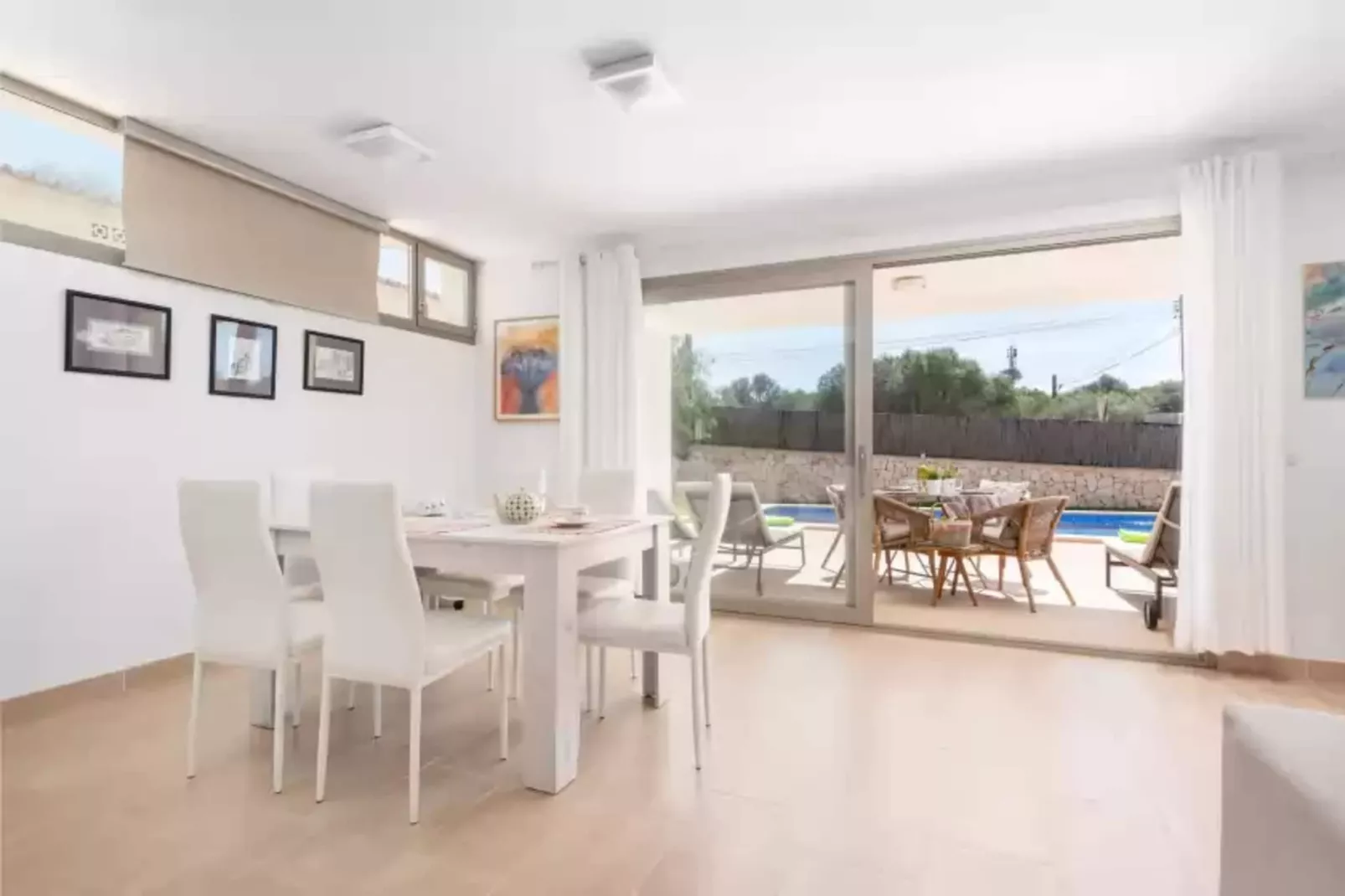 Garlanda 1-Dining room