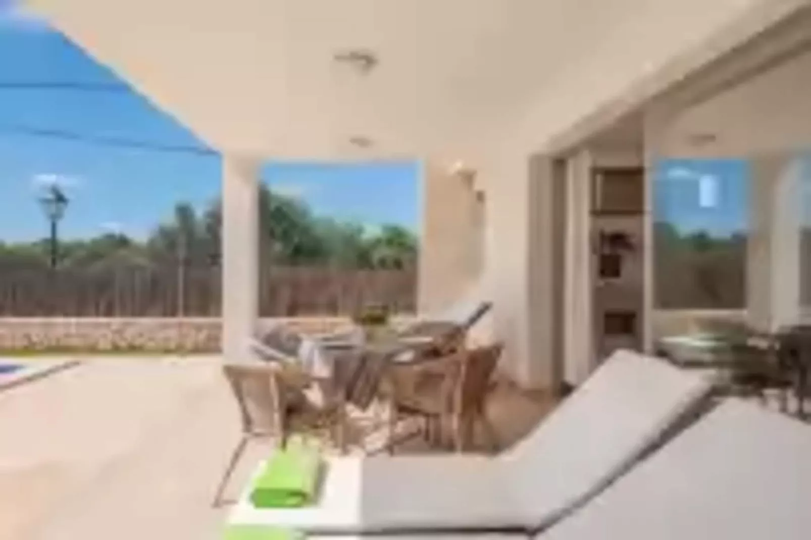 Garlanda 1-Dining room