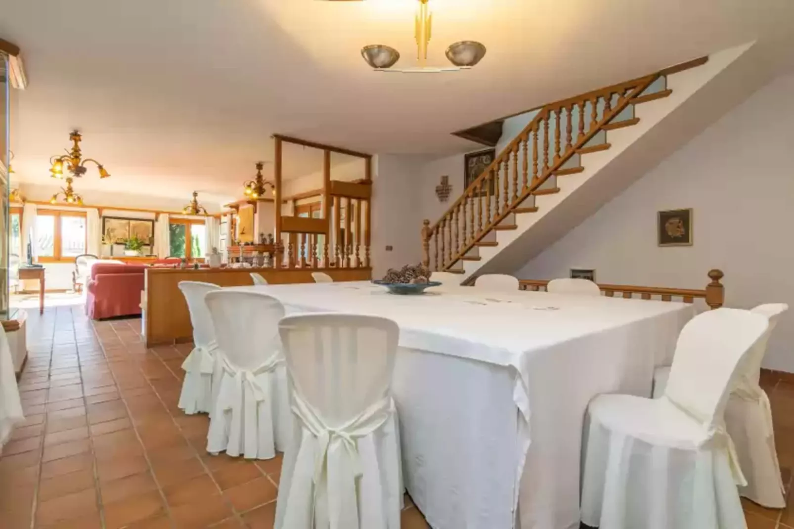 Tramontana-Dining room