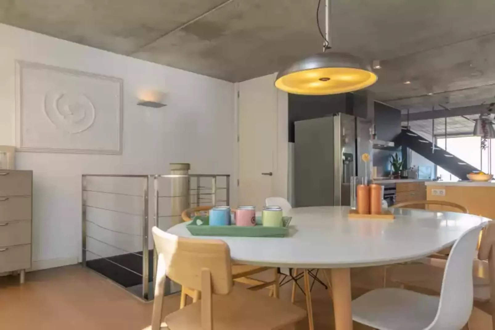 Luna-Dining room