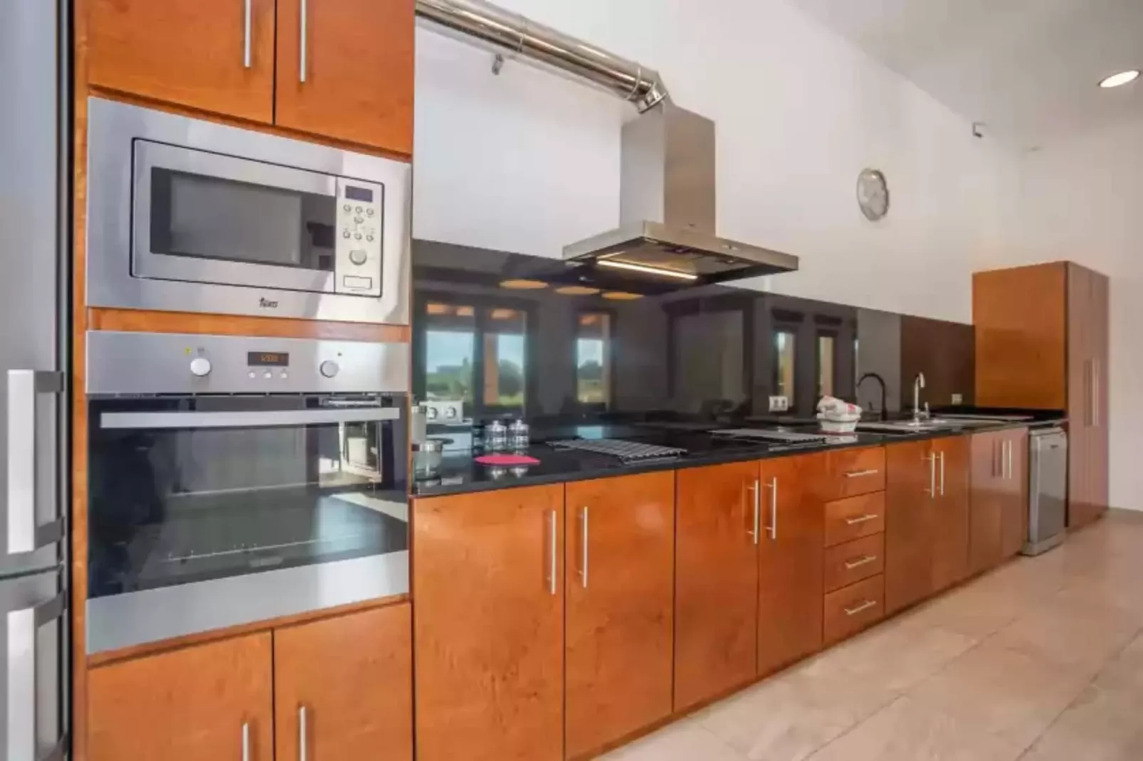 Luz De Luna-Kitchen