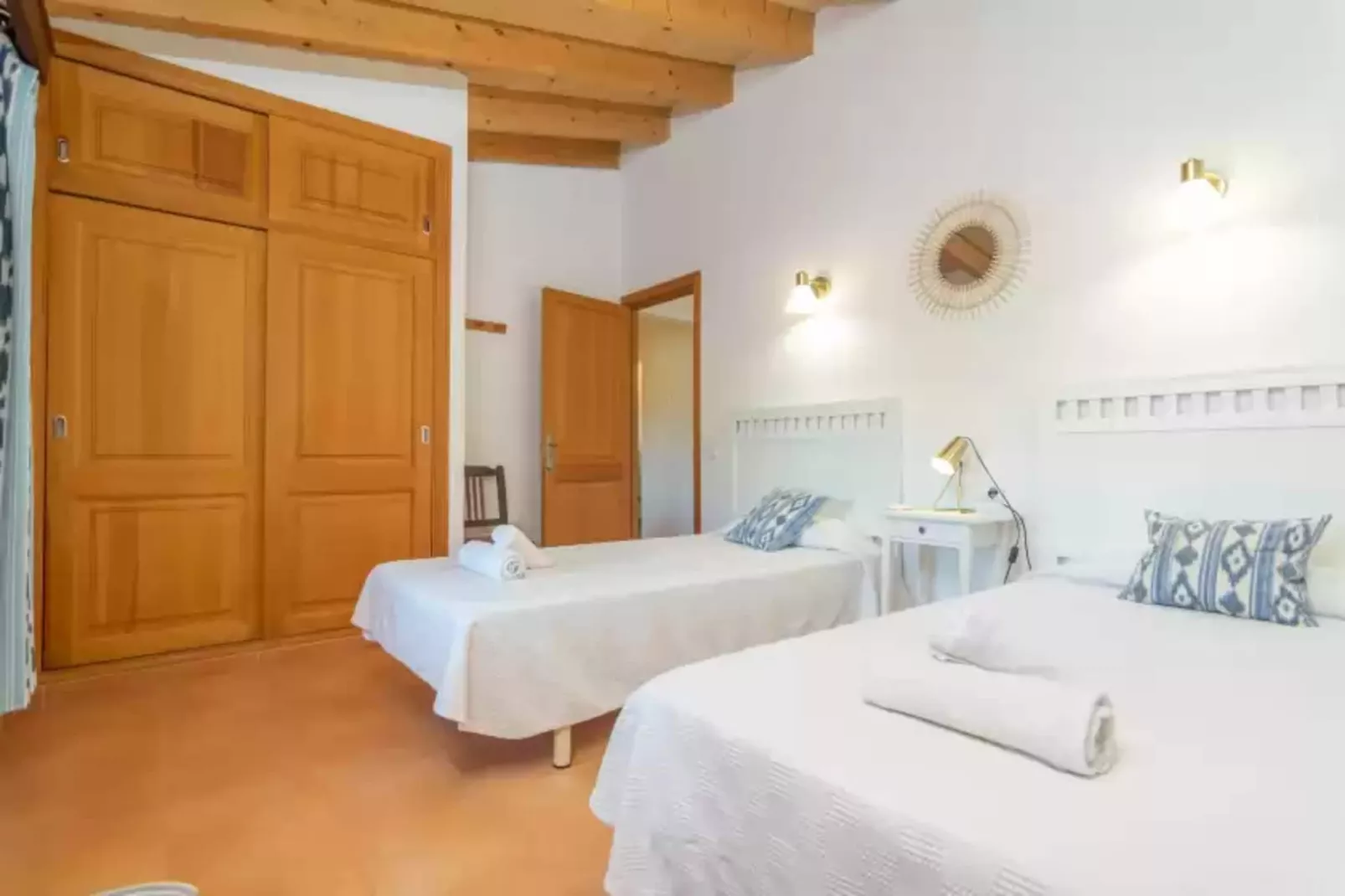N'amera-Bedroom