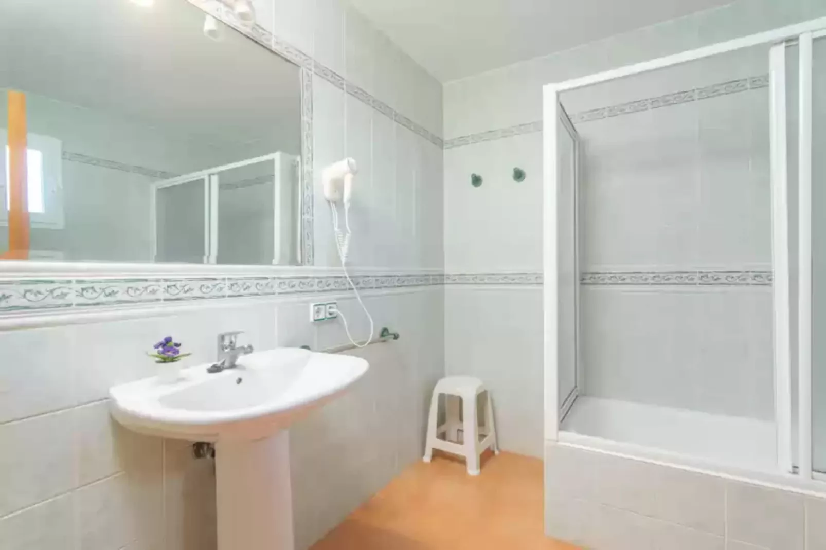 N'amera-Bathroom