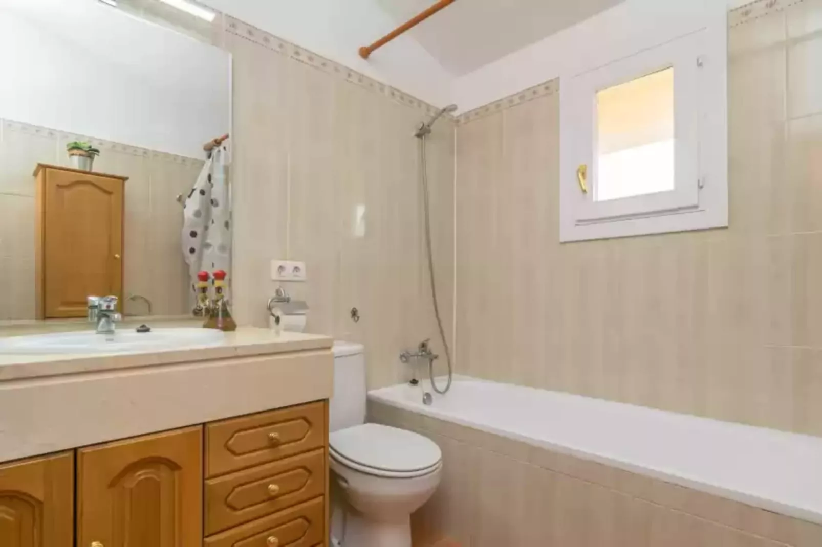 Els Pins (port D'alcÚdia)-Bathroom