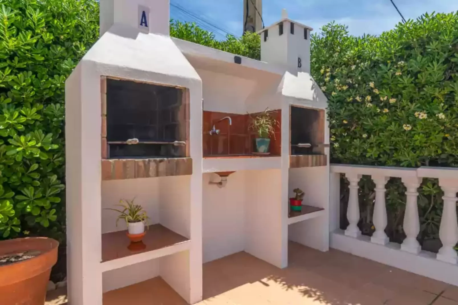 Villa Marina (cala En Porter)-Terrace balcony