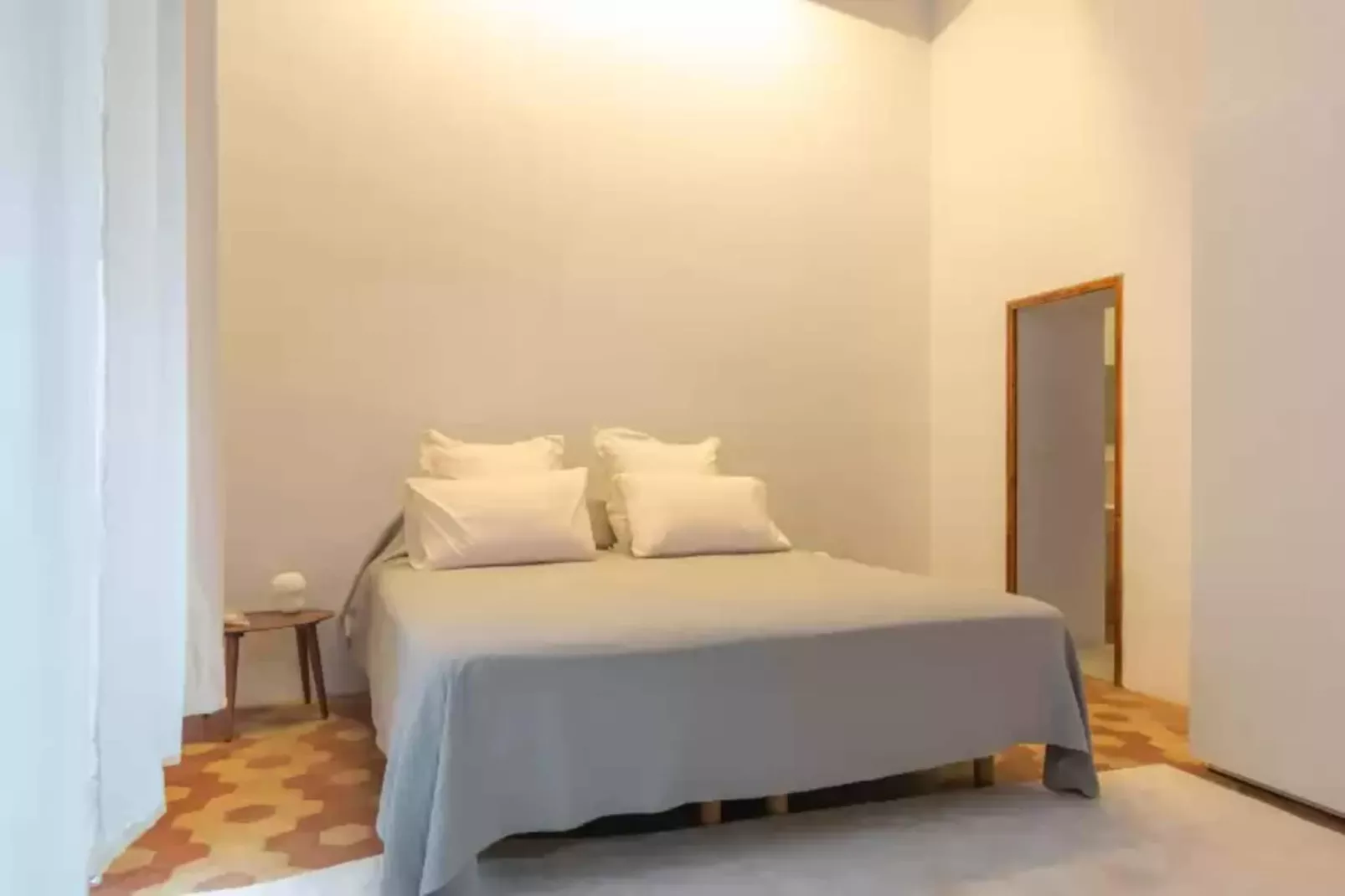Josep Sanxo De La Jordana 12-Bedroom