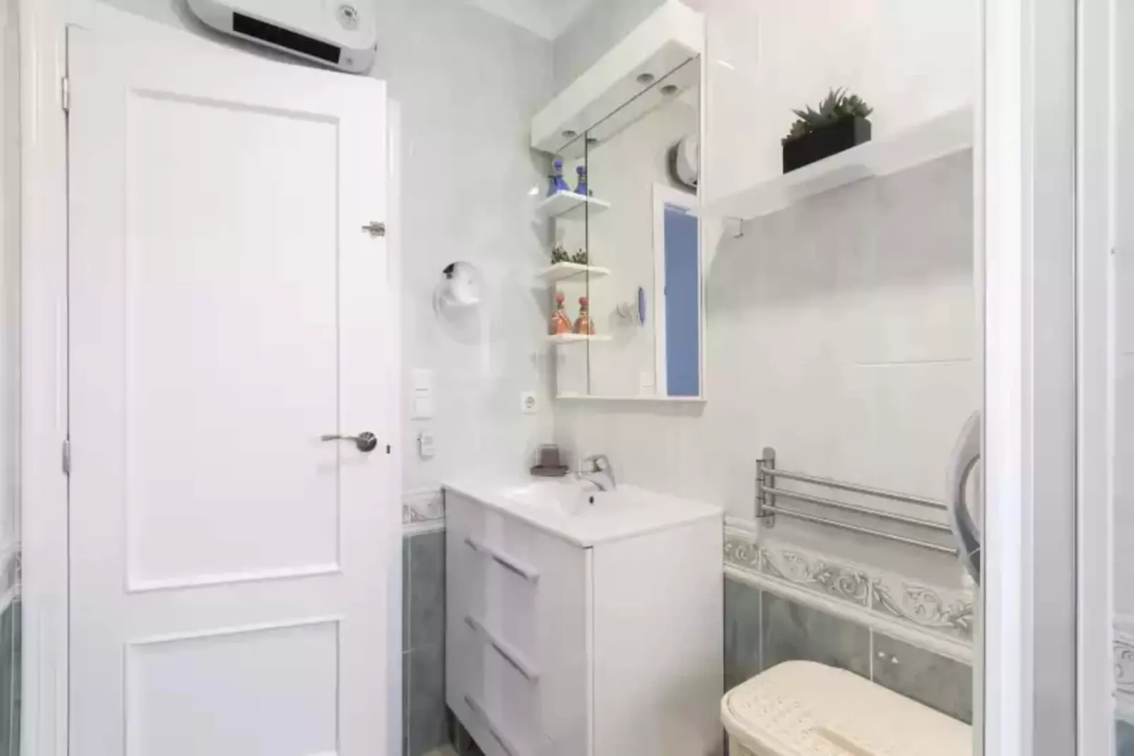 Egeu-Bathroom