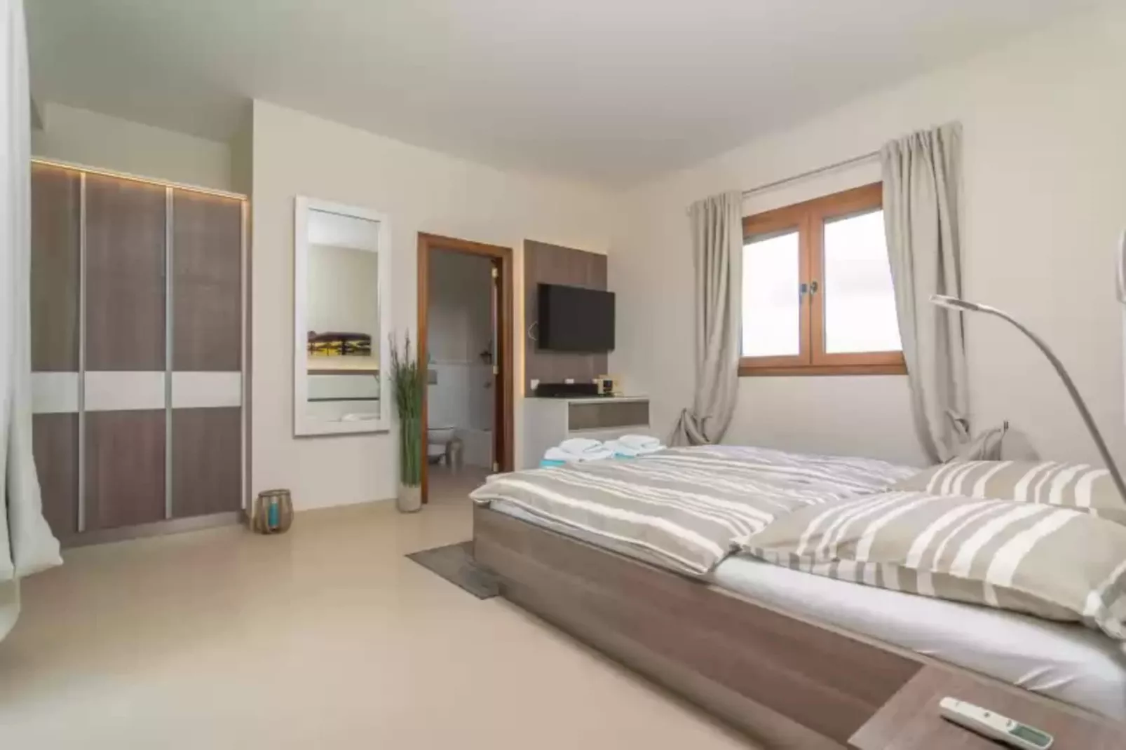 Villa Sun Club Home-Schlafzimmer