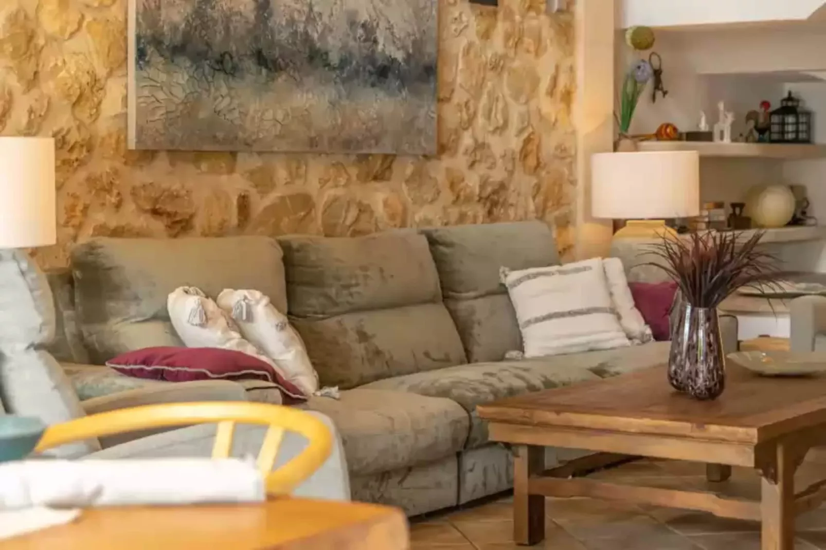 Can Pontet-Living room