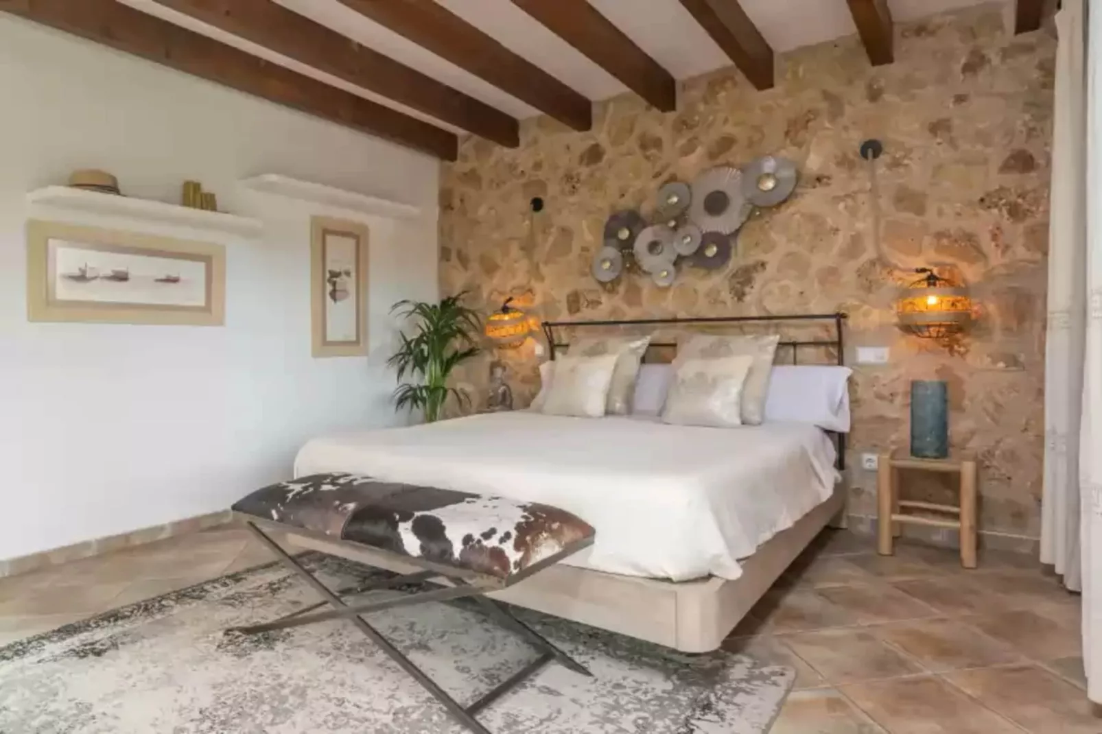 Can Pontet-Bedroom